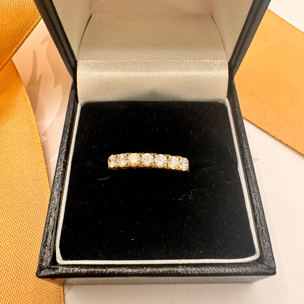 9ct Yellow Gold 7 Stone Claw Set Band Ring