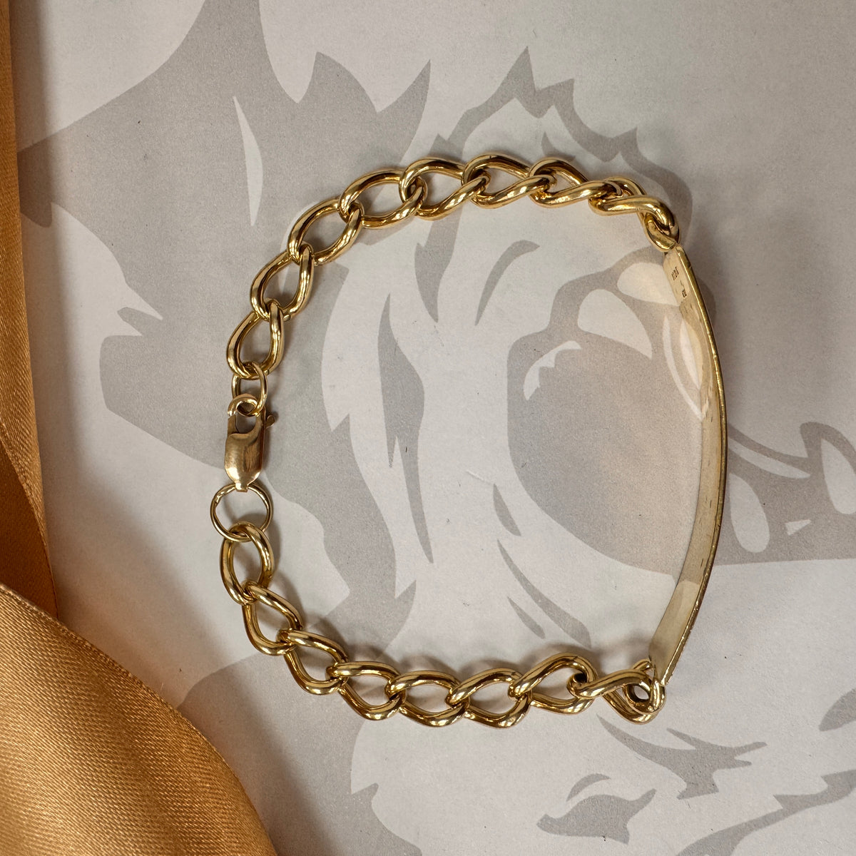 9ct Yellow Gold ID Curb Bracelet - 8 Inch – view 2
