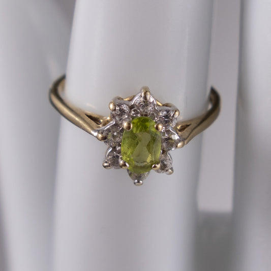 9ct Yellow Gold Peridot and Cubic Zirconia Cluster Ring