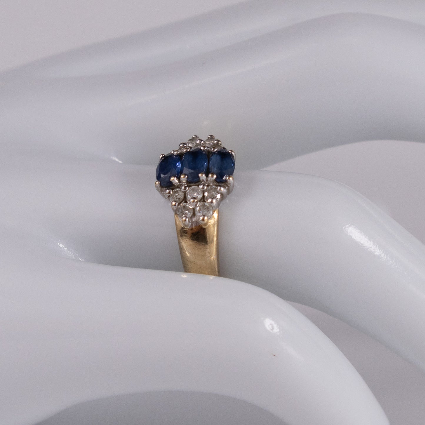 9ct Yellow Gold Sapphire & Diamond Cluster Ring