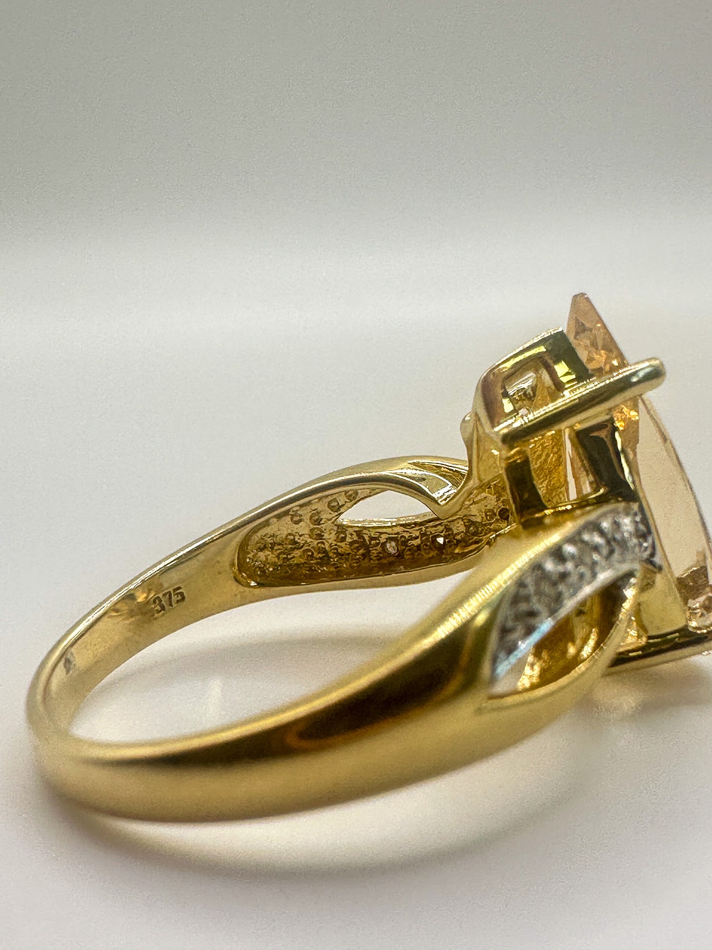 9ct Yellow Gold Citrine and Diamond Ring