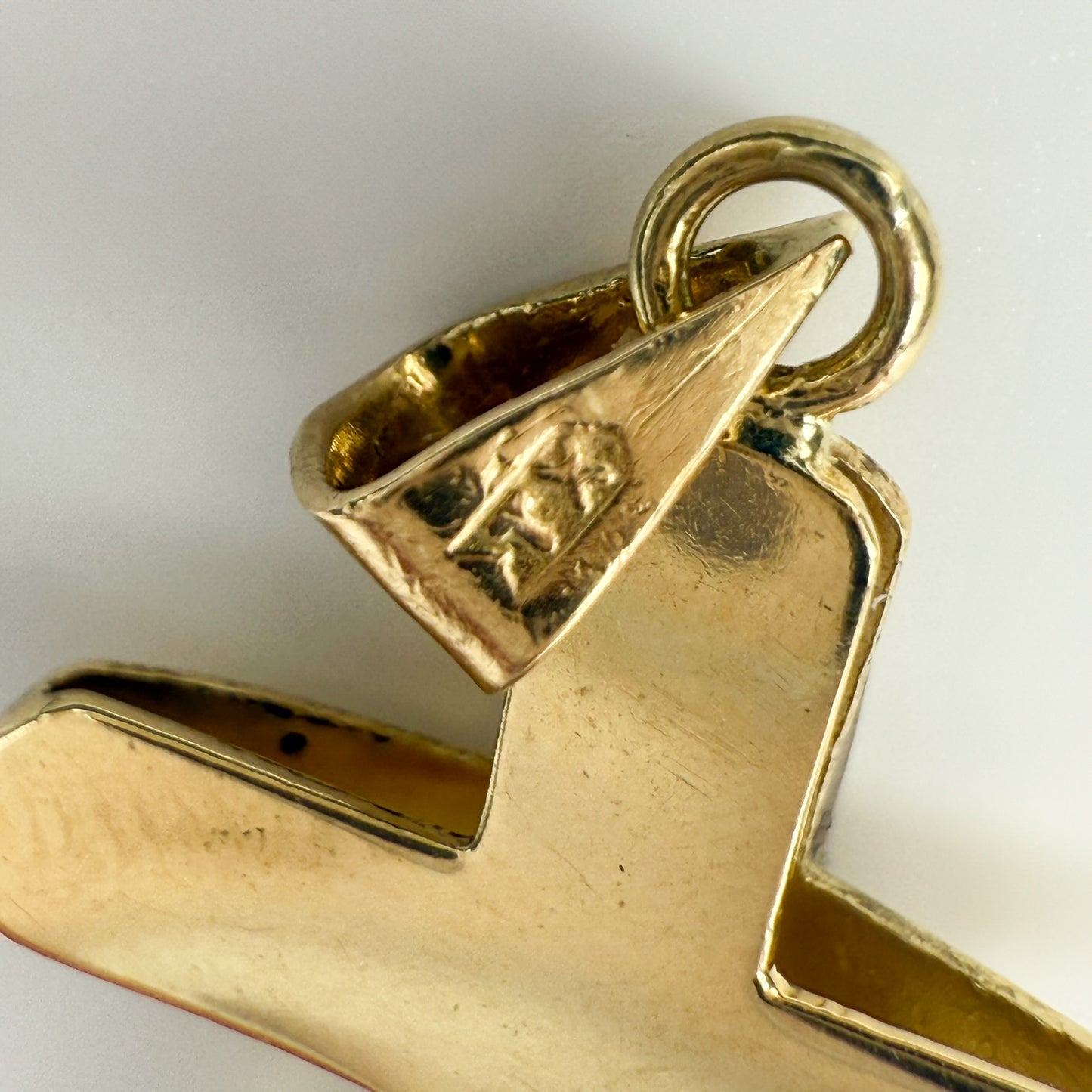 18ct Yellow Gold- Two Tone Crucifix