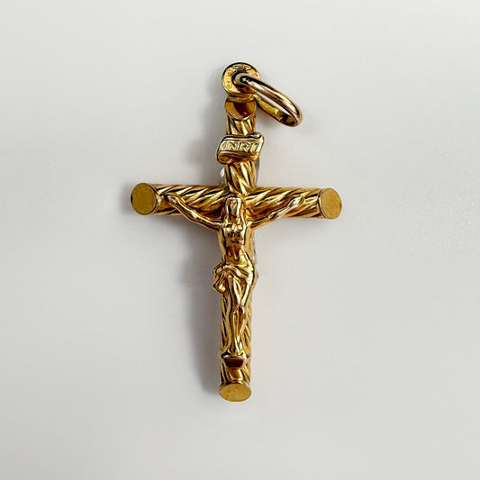 9ct Yellow Gold Twisted Textured Crucifix