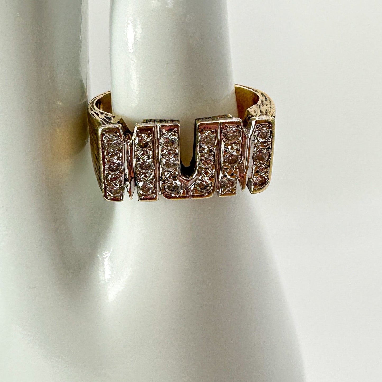 9ct Yellow Gold Mum Ring