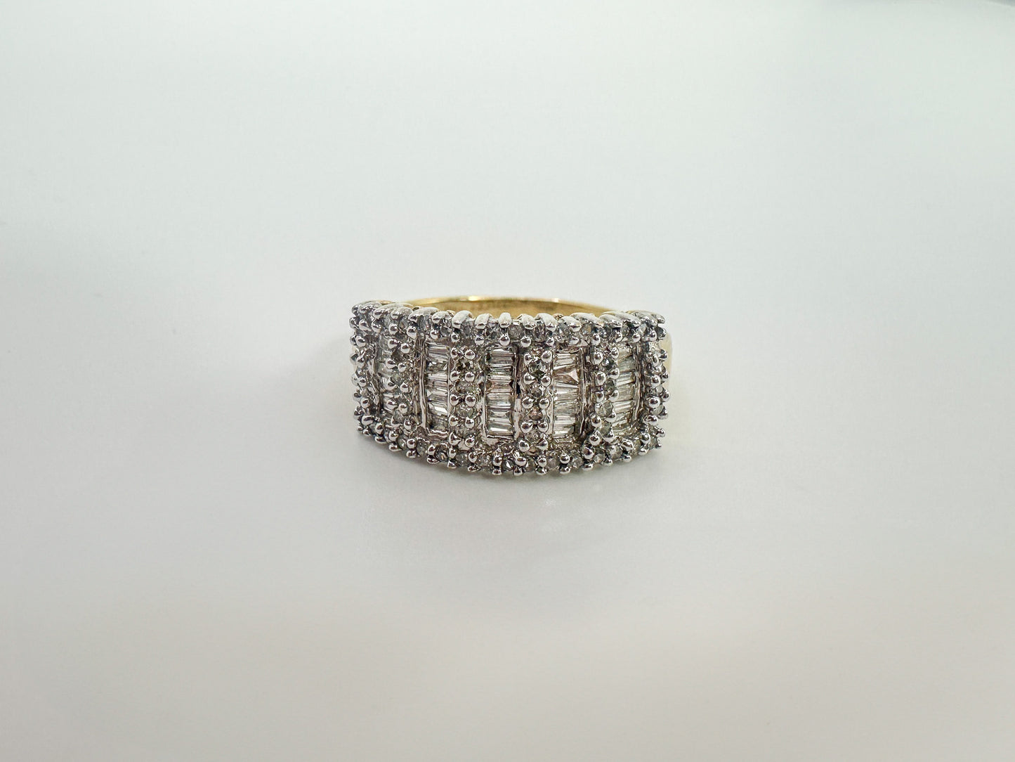 9ct Yellow Gold Diamond Dress Ring