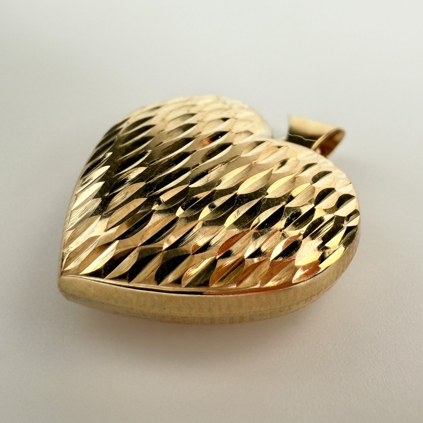 9ct Yellow Gold Textured Heart Charm Pendant