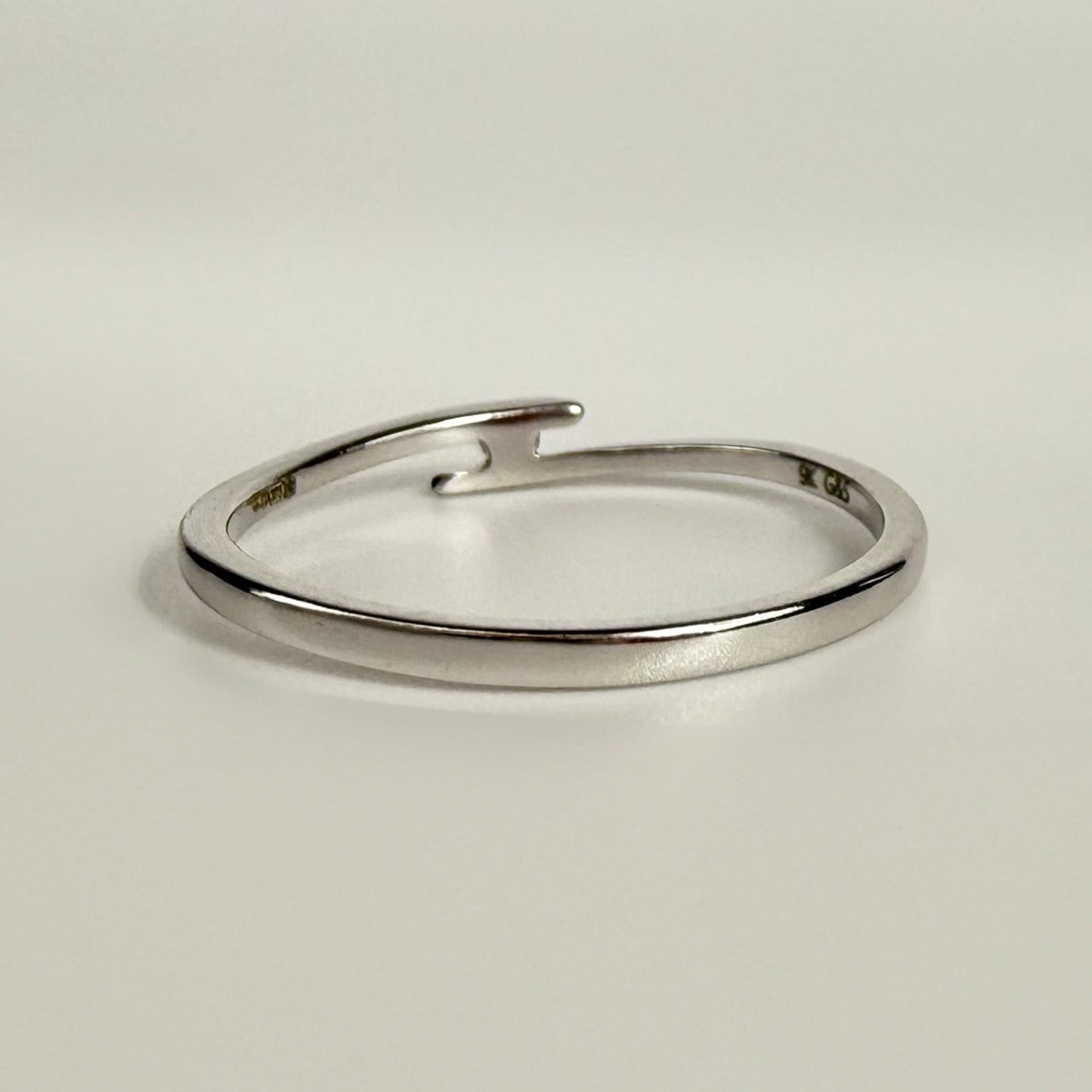 9ct White Gold Twist Diamond Ring