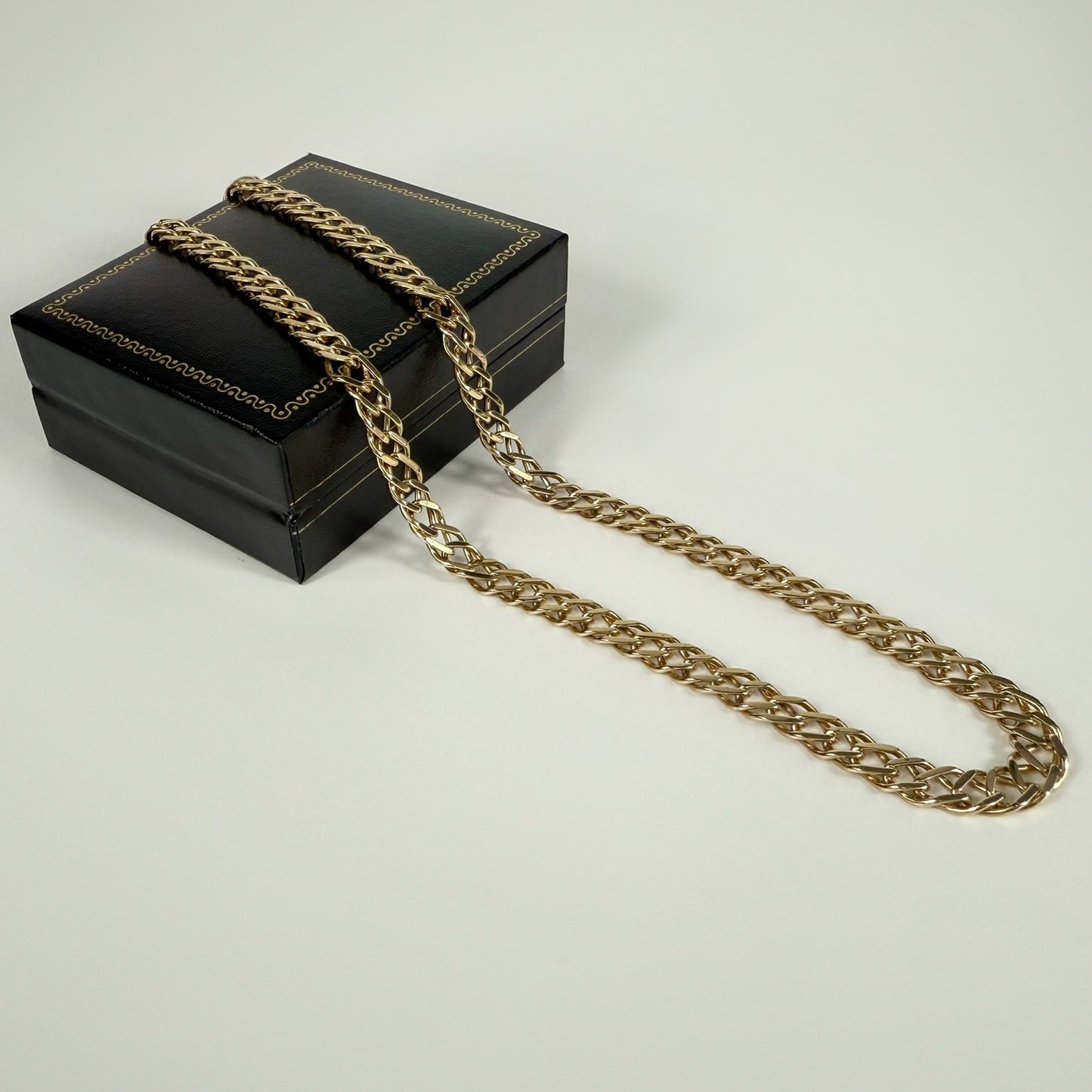 9ct Yellow Gold Heavyweight Curb Chain 20 inches