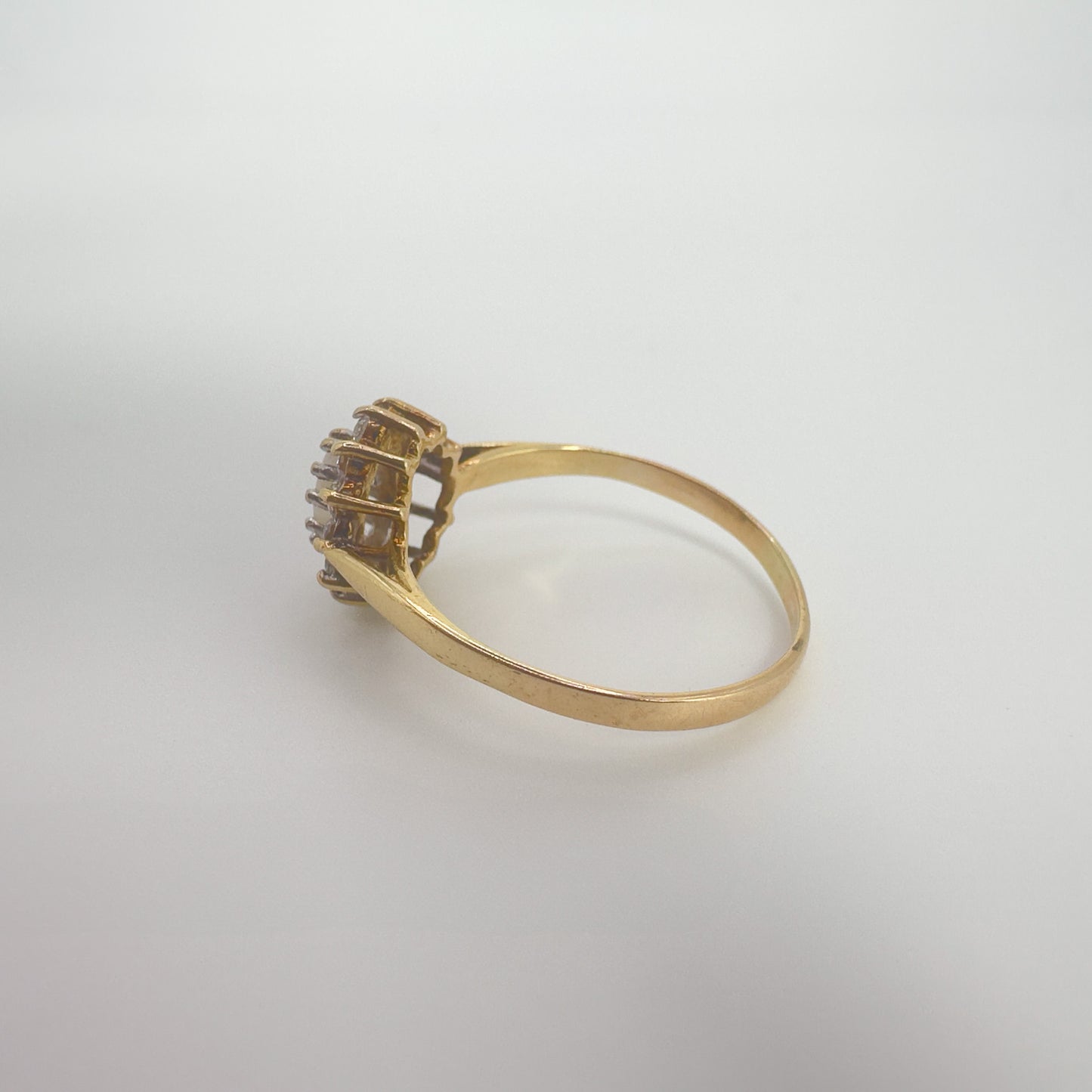 9ct Yellow Gold Opal Ring
