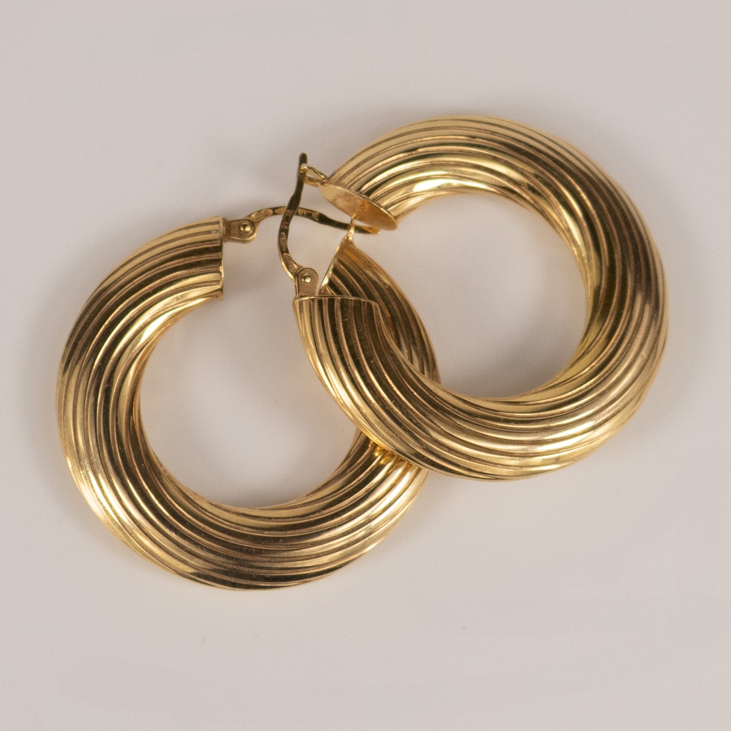 9ct Yellow Gold Ribbed Hoop Earrings 3.3cm