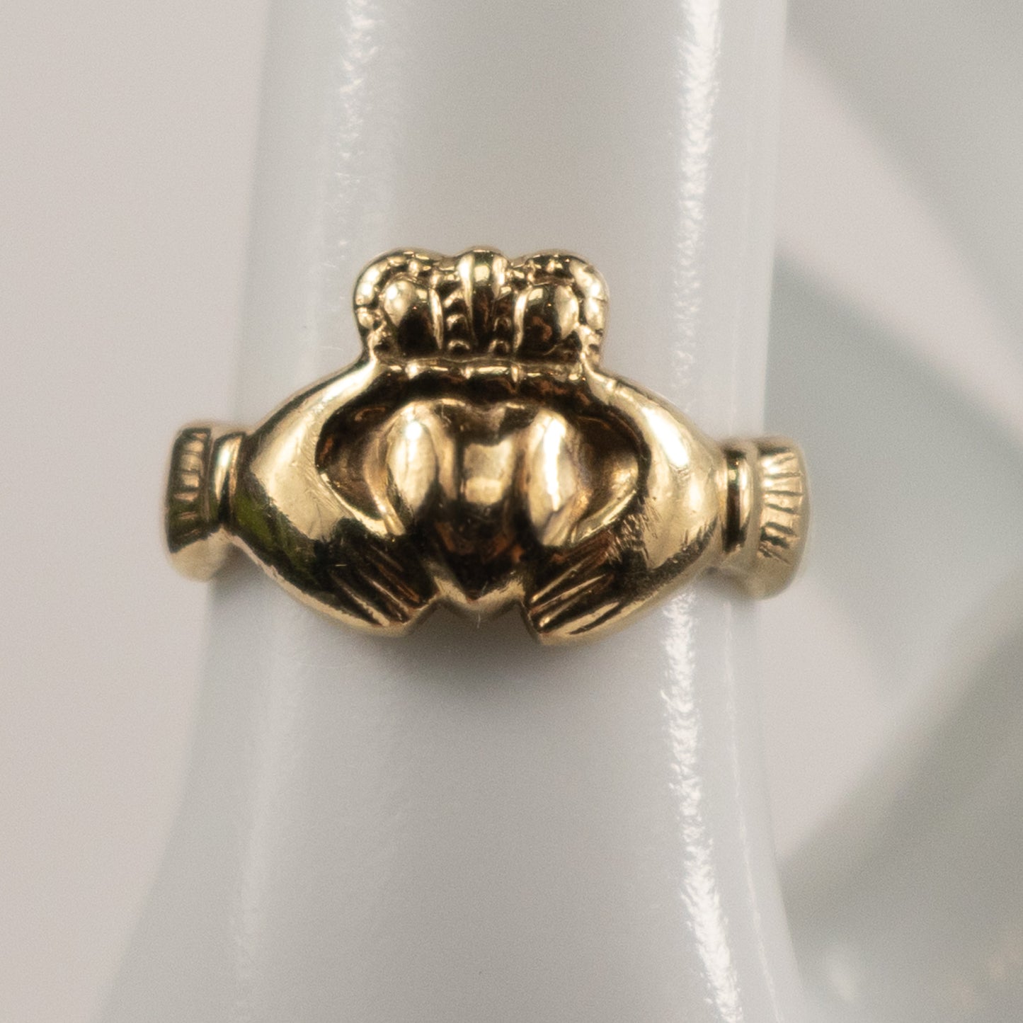 9ct Yellow Gold Claddagh Ring