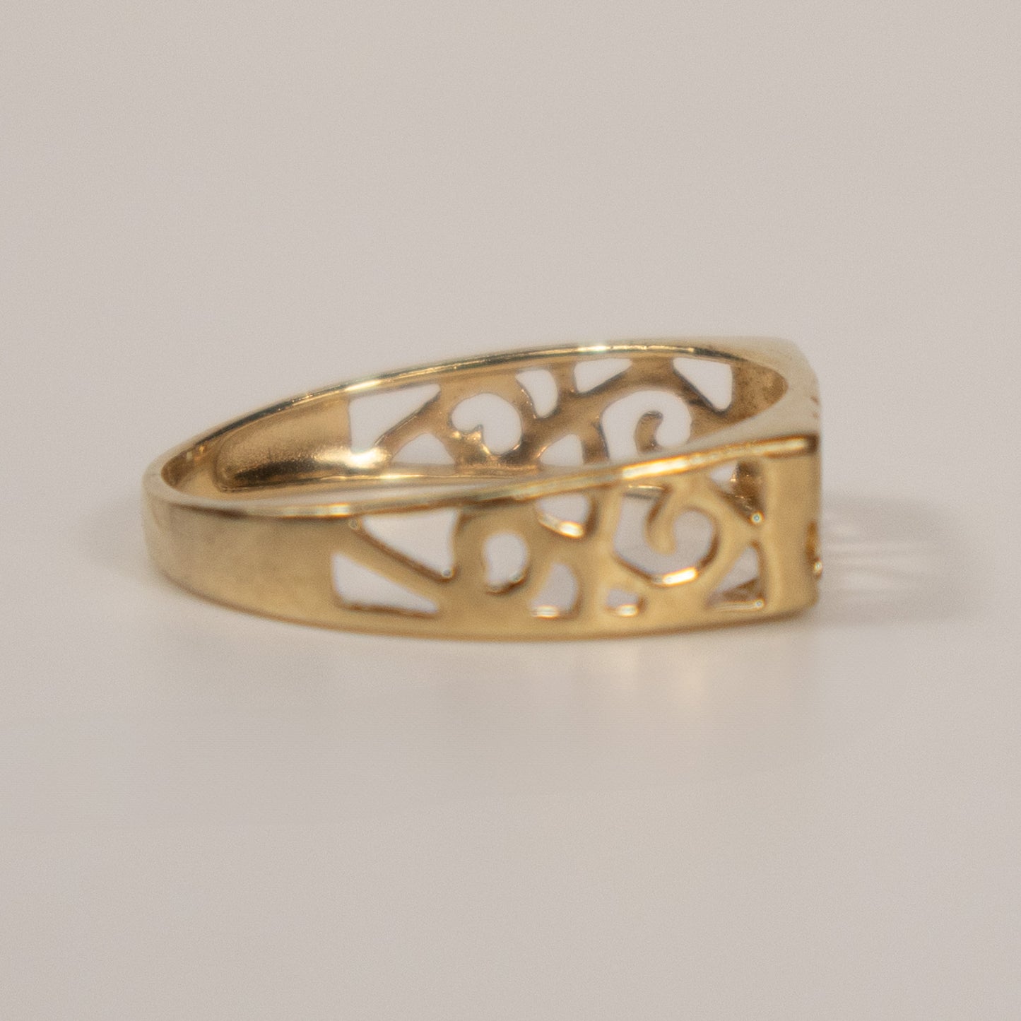 9ct Yellow Gold SISTER Ring
