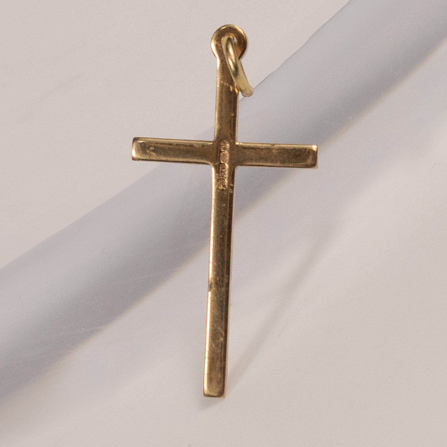 9ct Yellow Gold Engraved Cross Pendant