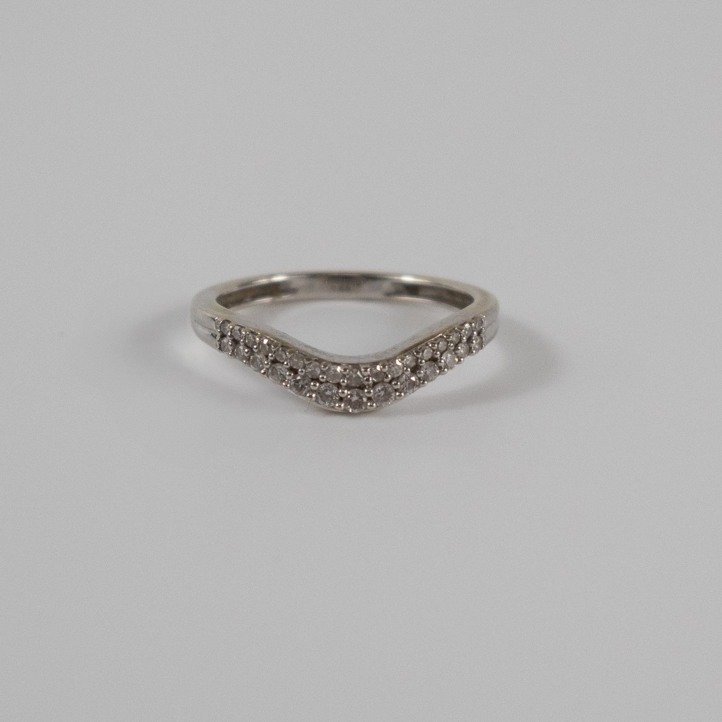 9ct White Gold 0.20ct Diamond Wishbone Ring