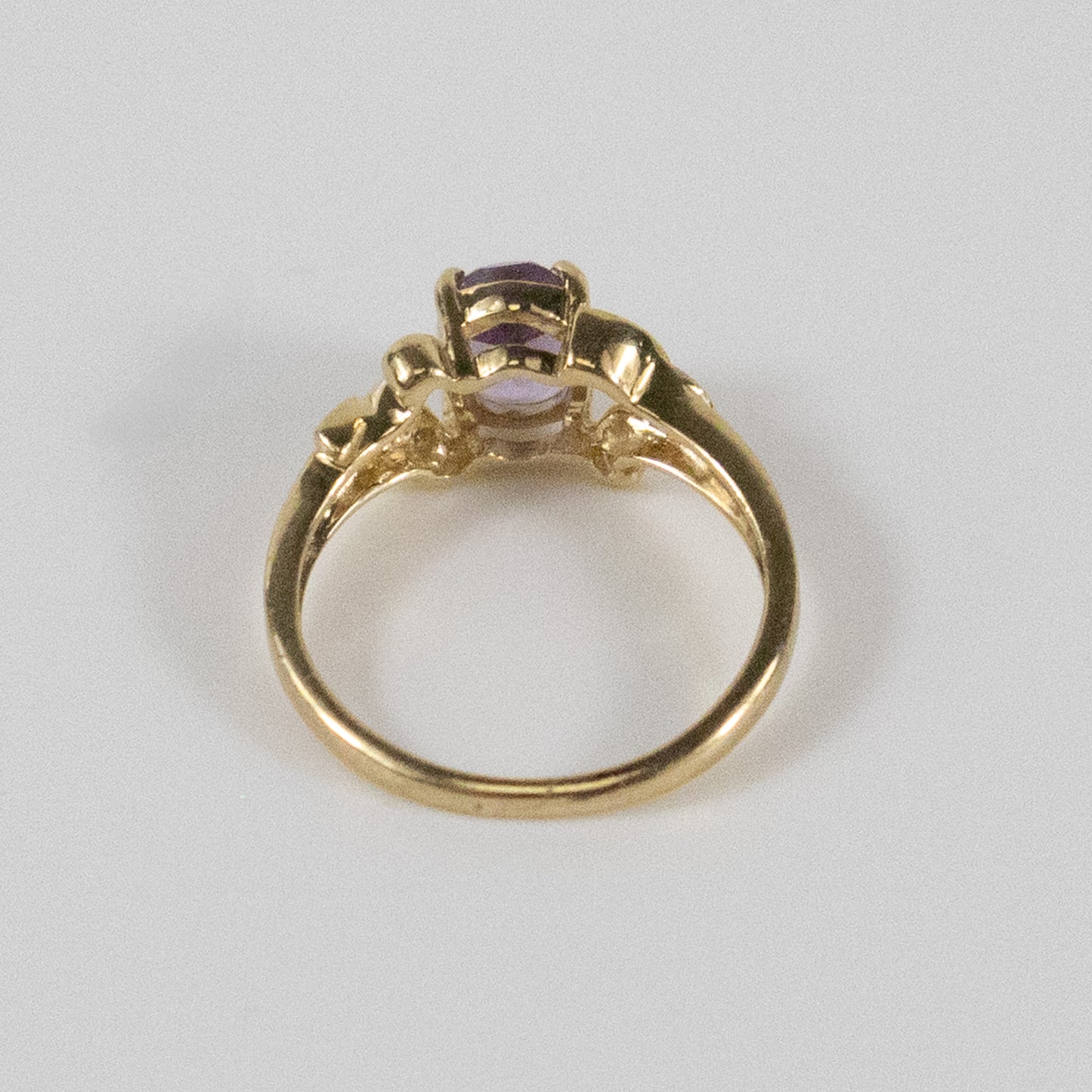 Second-Hand 9ct Gold Amethyst & Diamond Leaf-Detail Ring