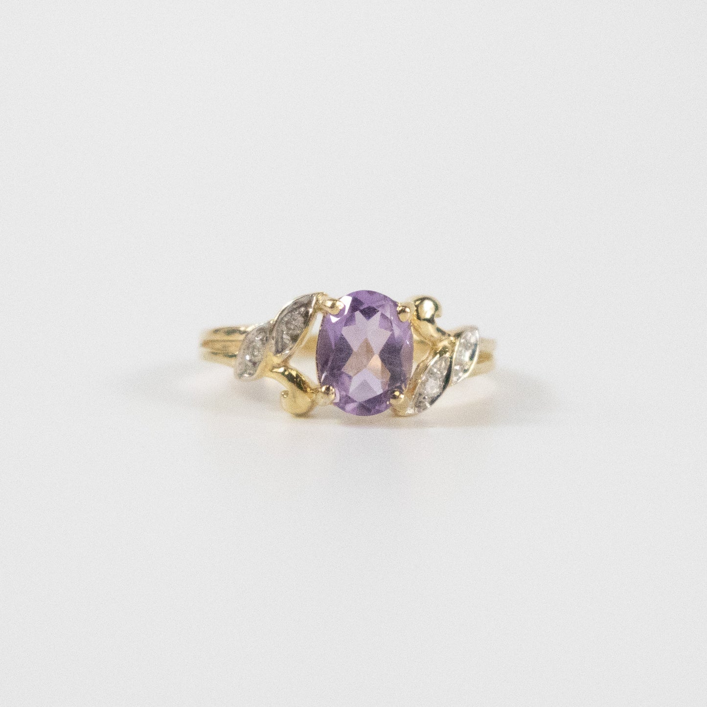 Second-Hand 9ct Gold Amethyst & Diamond Leaf-Detail Ring