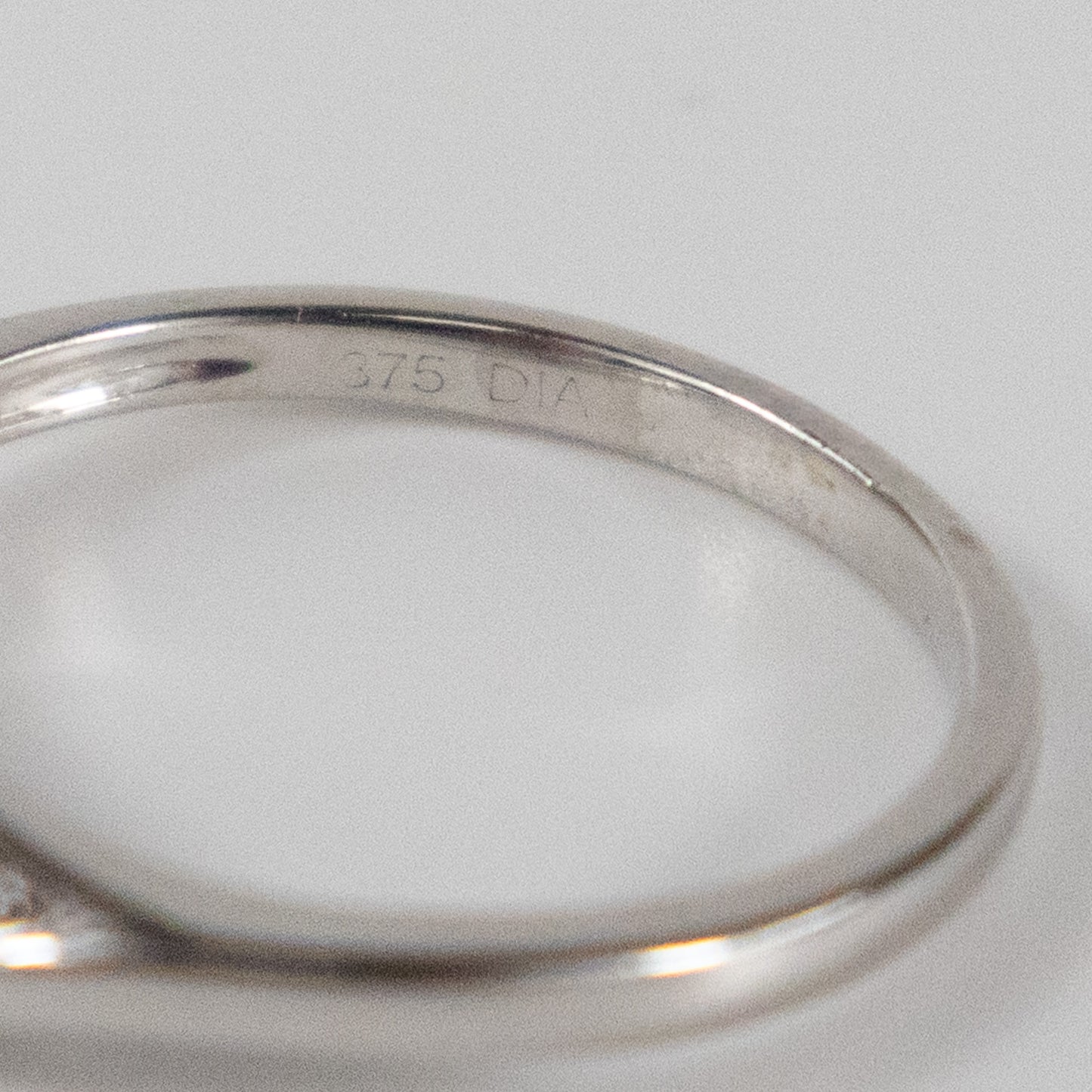 Second-Hand 9ct White Gold Diamond Twist Ring