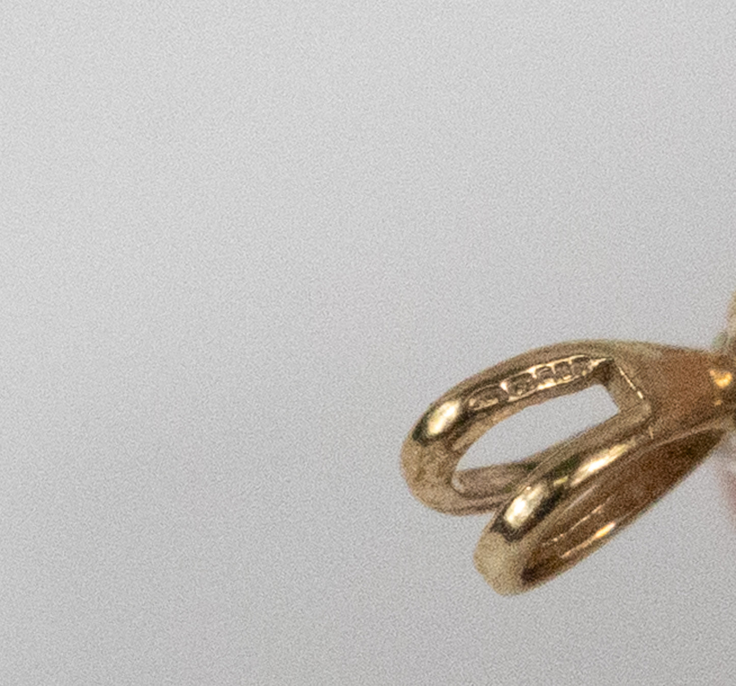 Second-Hand 9ct Yellow Gold Diamond Cross Pendant