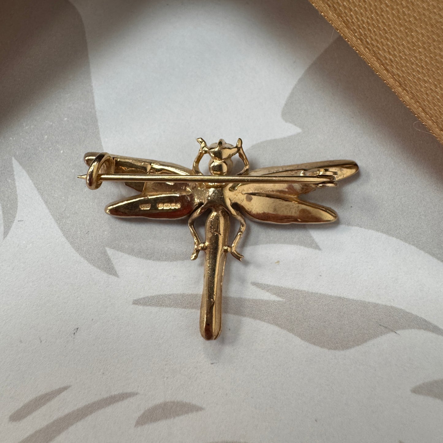9ct Gold Aquamarine Dragonfly Brooch