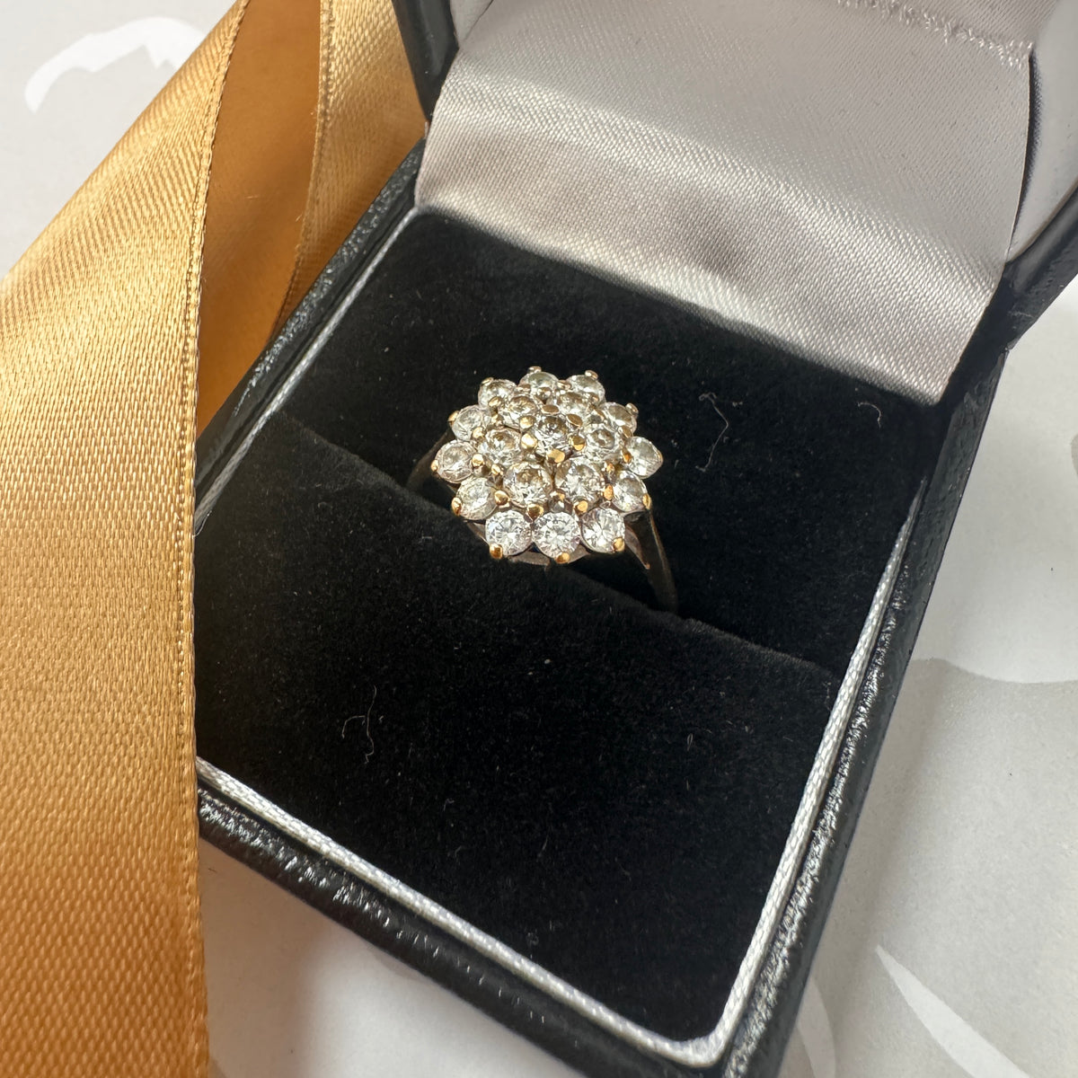 9ct Gold Vintage Cluster Statement Ring