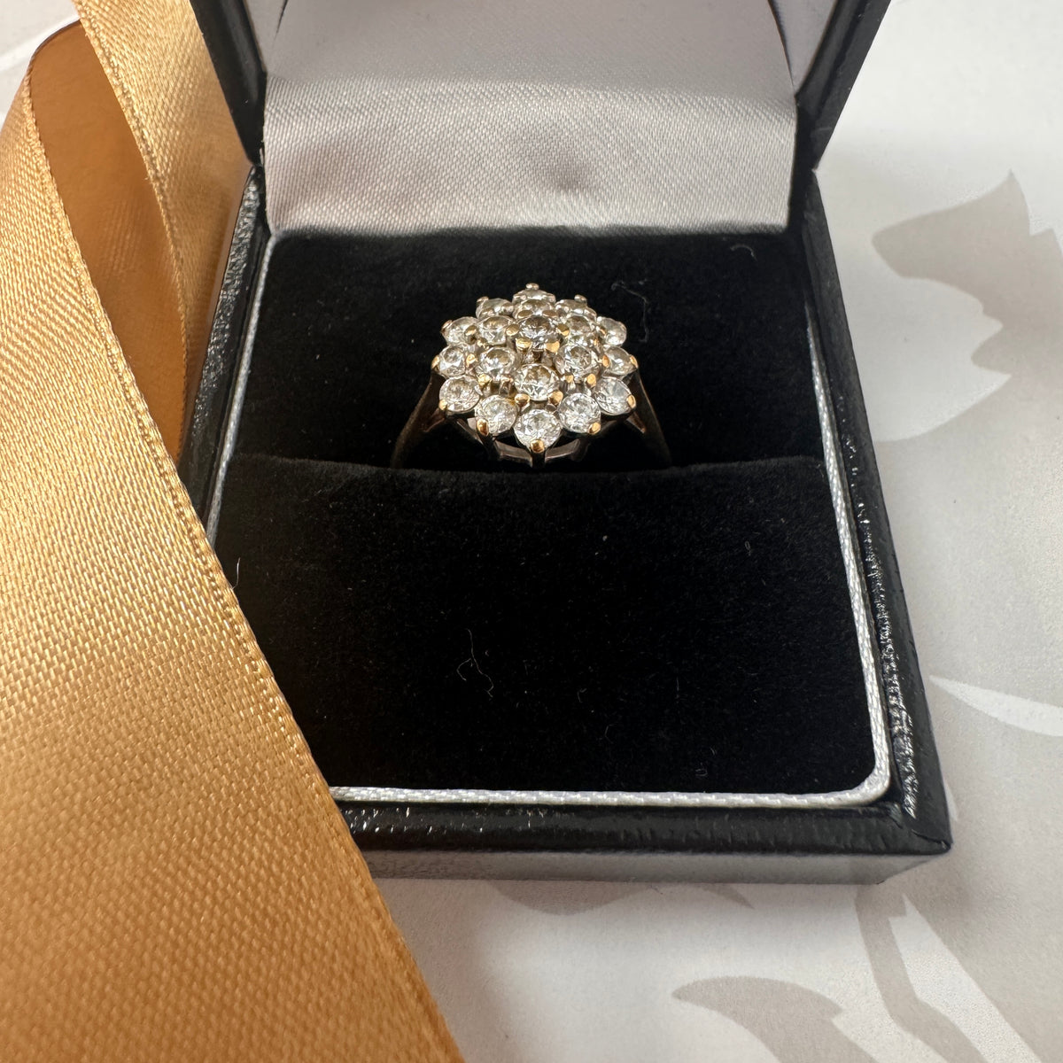 9ct Gold Vintage Cluster Statement Ring