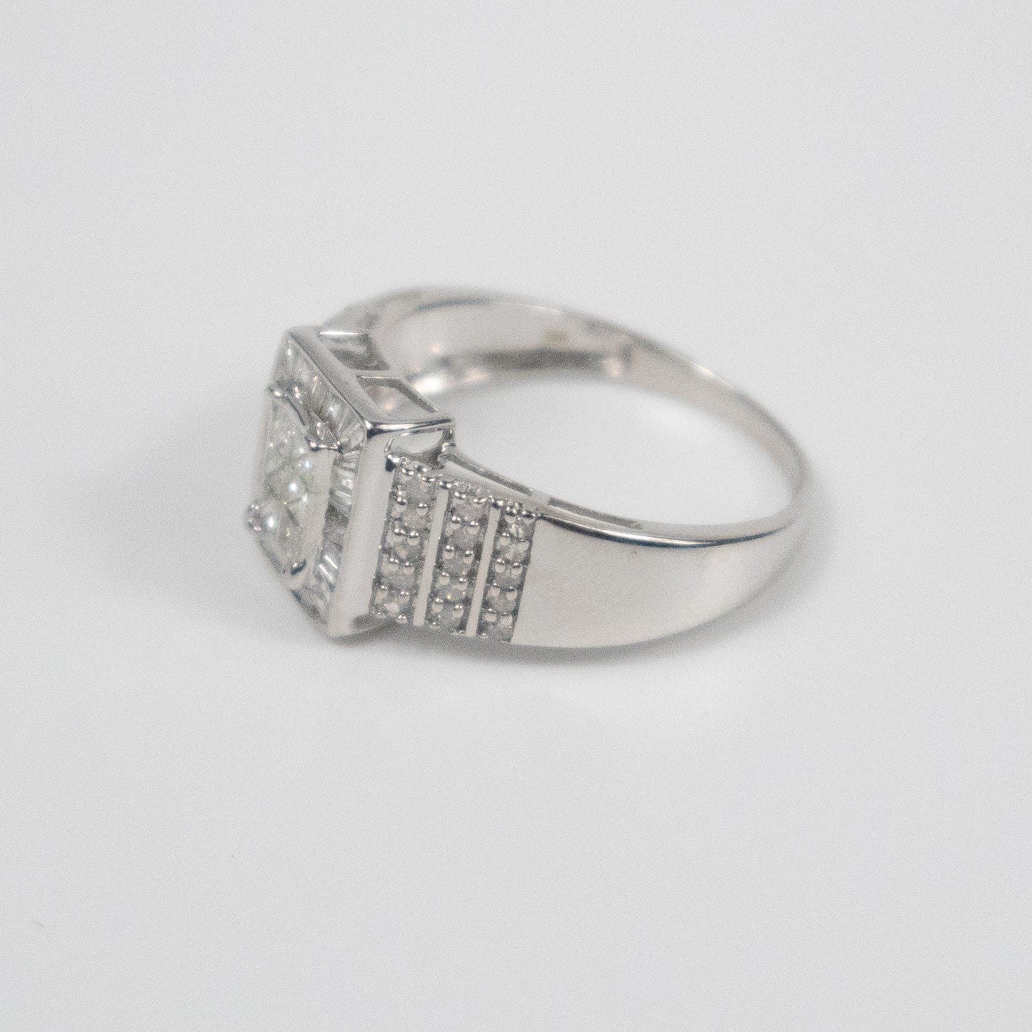 Second-Hand 9ct White Gold Rectangular Diamond Cluster Ring