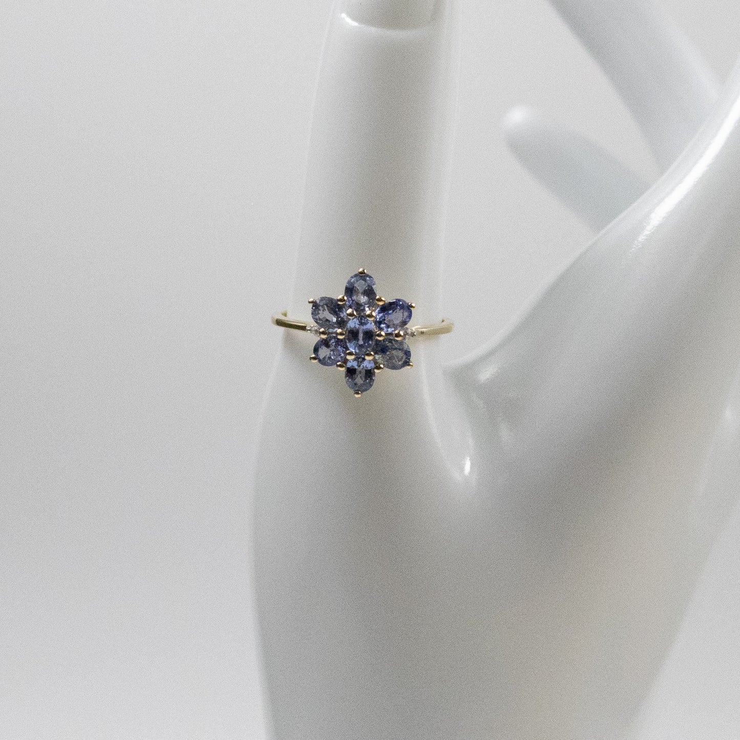 Second-Hand 9ct Yellow Gold Blue Topaz Cluster Flower Ring