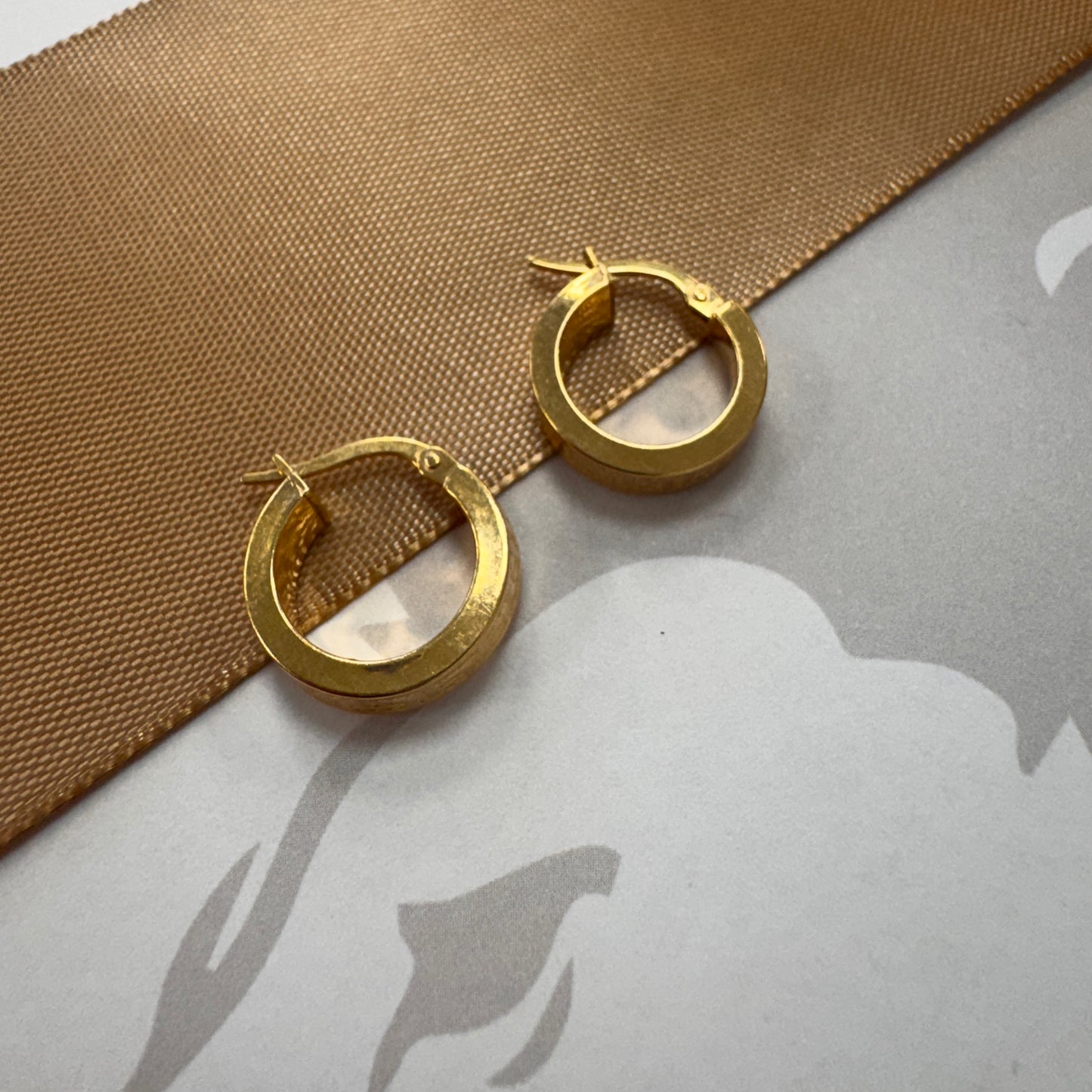 9ct Gold Hinged Hoop Earrings