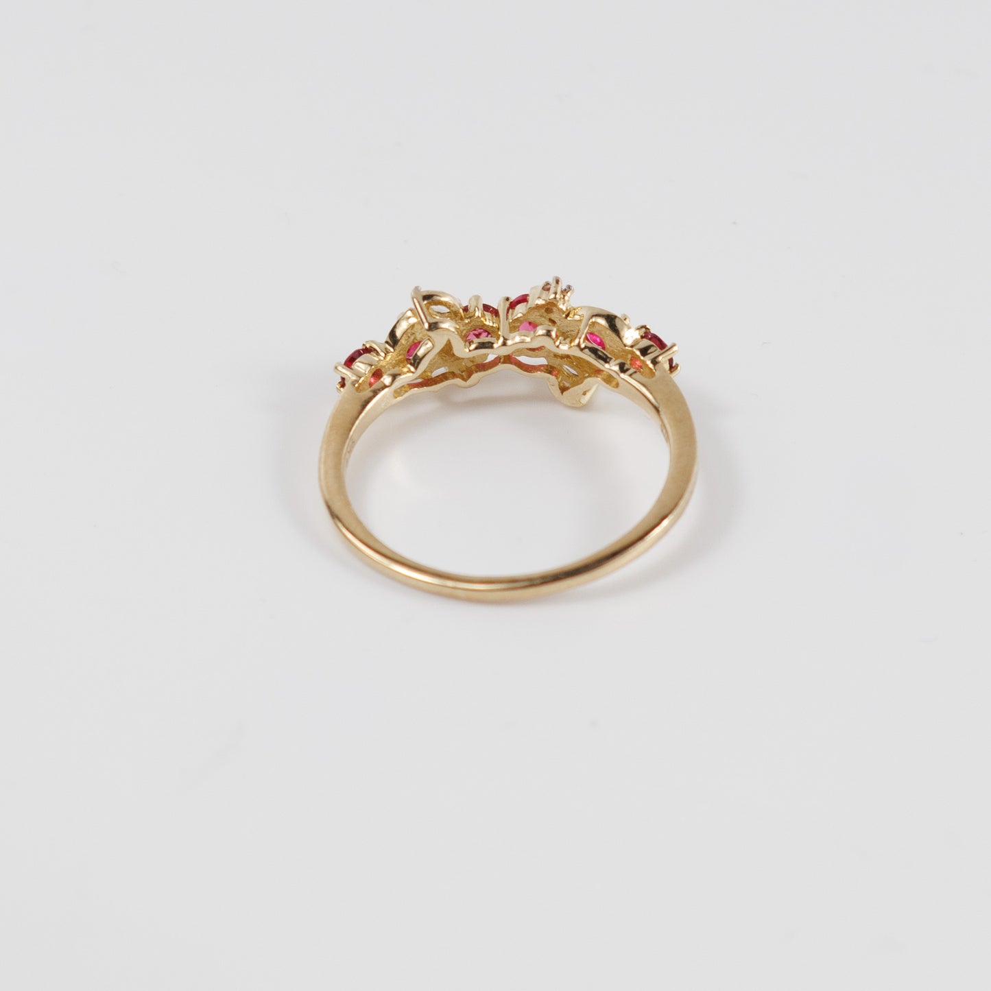 Second-Hand 9ct Yellow Gold Red Stone Cluster Ring