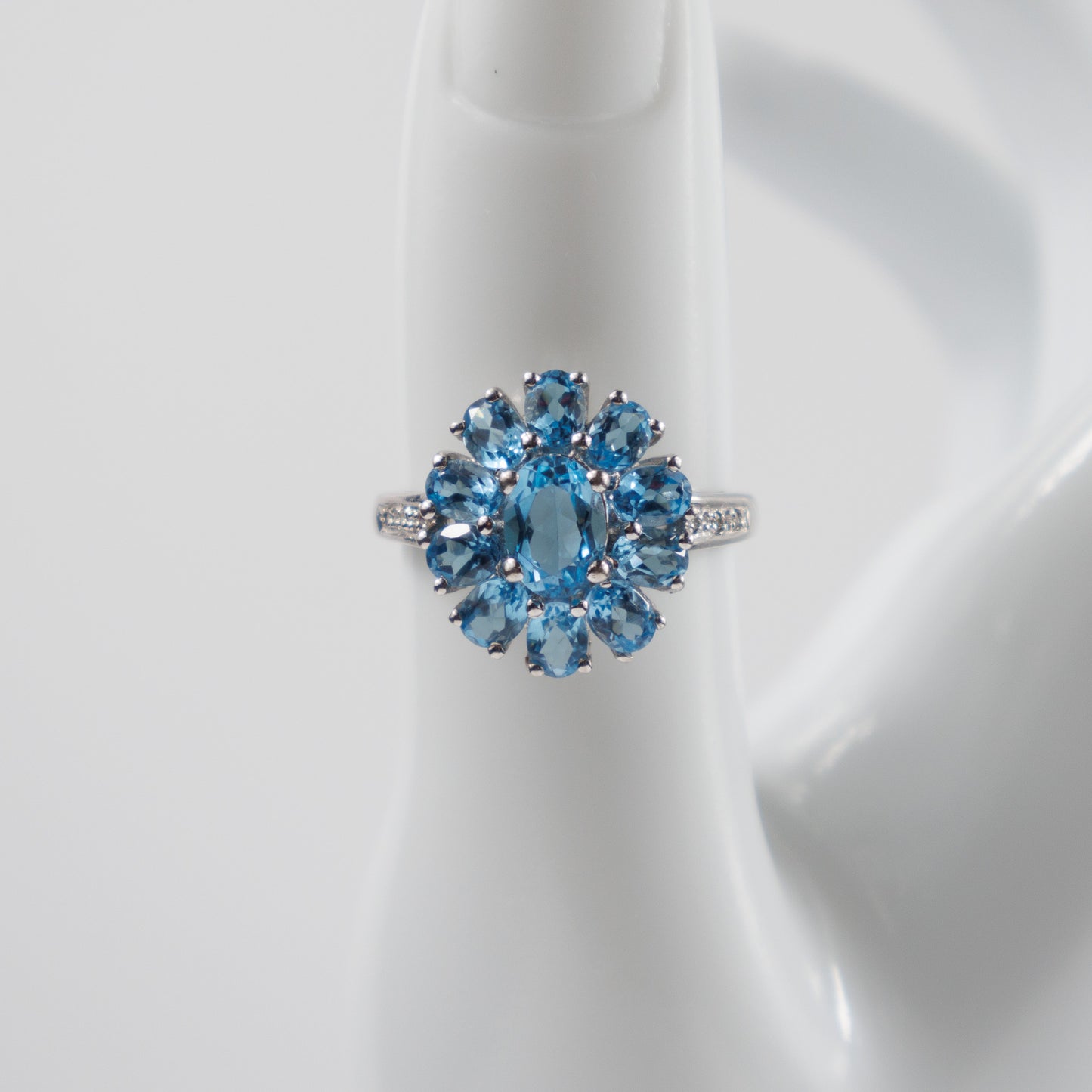 Second-Hand 9ct White Gold Blue Topaz Cluster Ring
