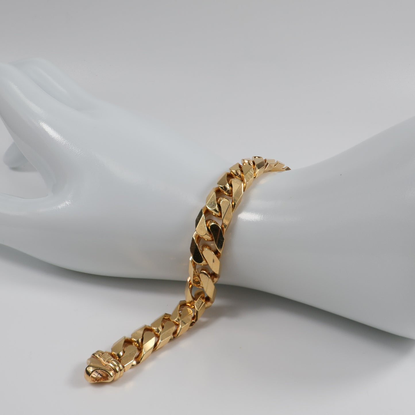 Second-Hand 9ct Yellow Gold 9-Inch Curb Link Bracelet