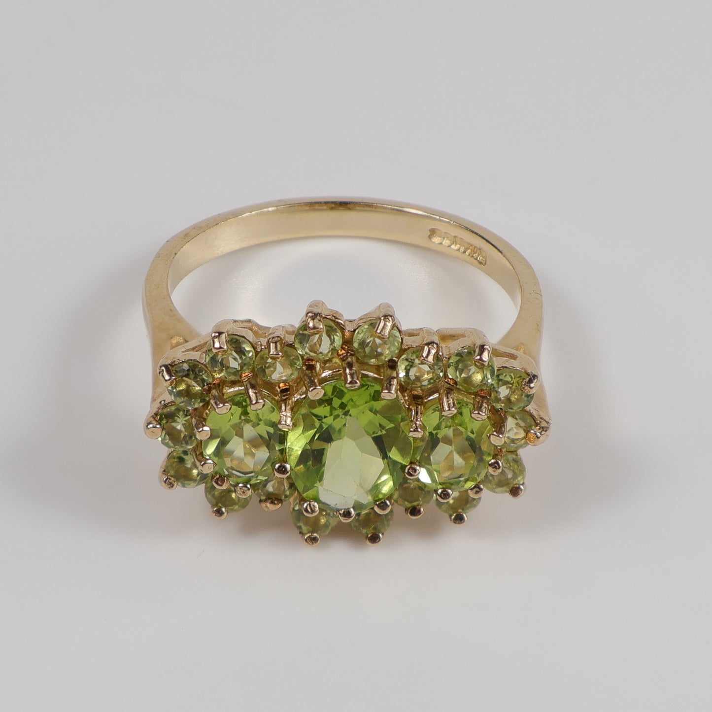 Second-Hand 9ct Yellow Gold Peridot Cluster Ring
