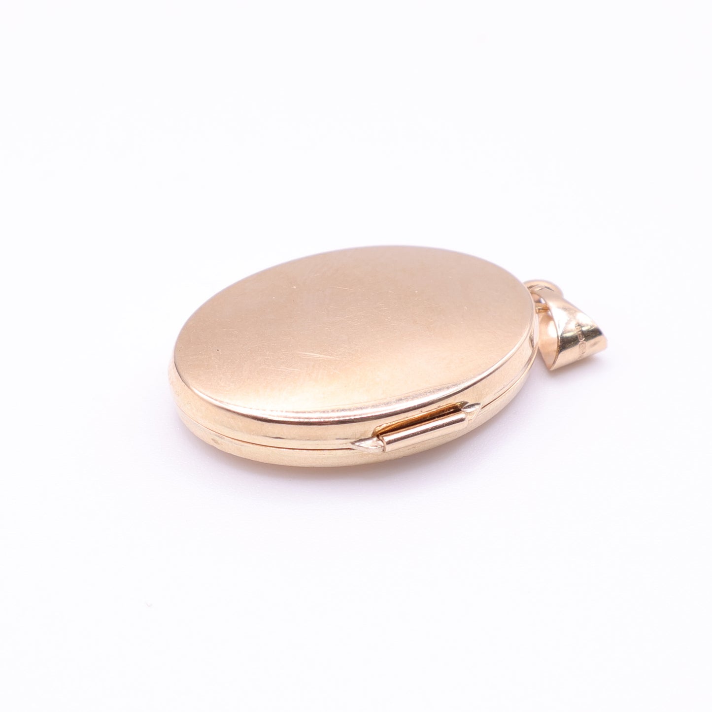 Second-Hand 9ct Gold Floral Oval Locket