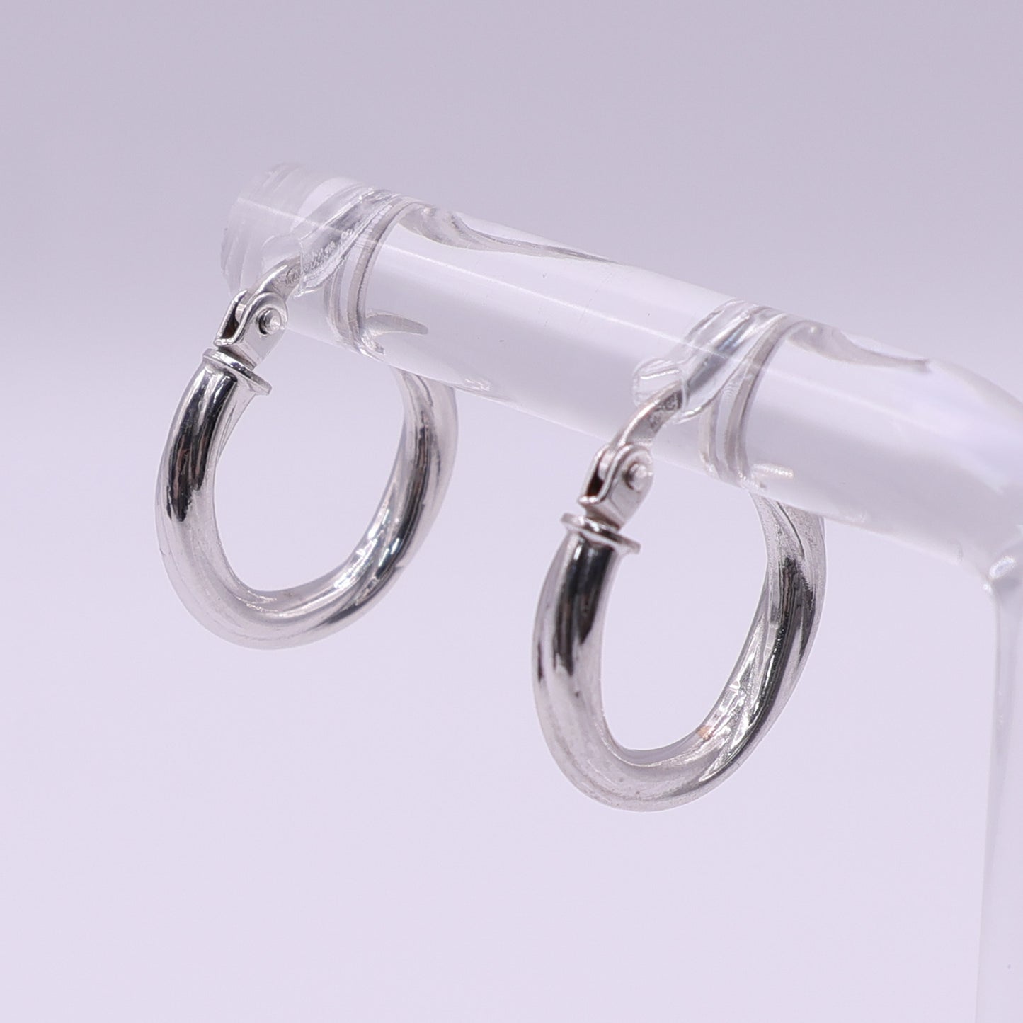 Second-Hand 9ct White Gold Textured Hoop Earrings