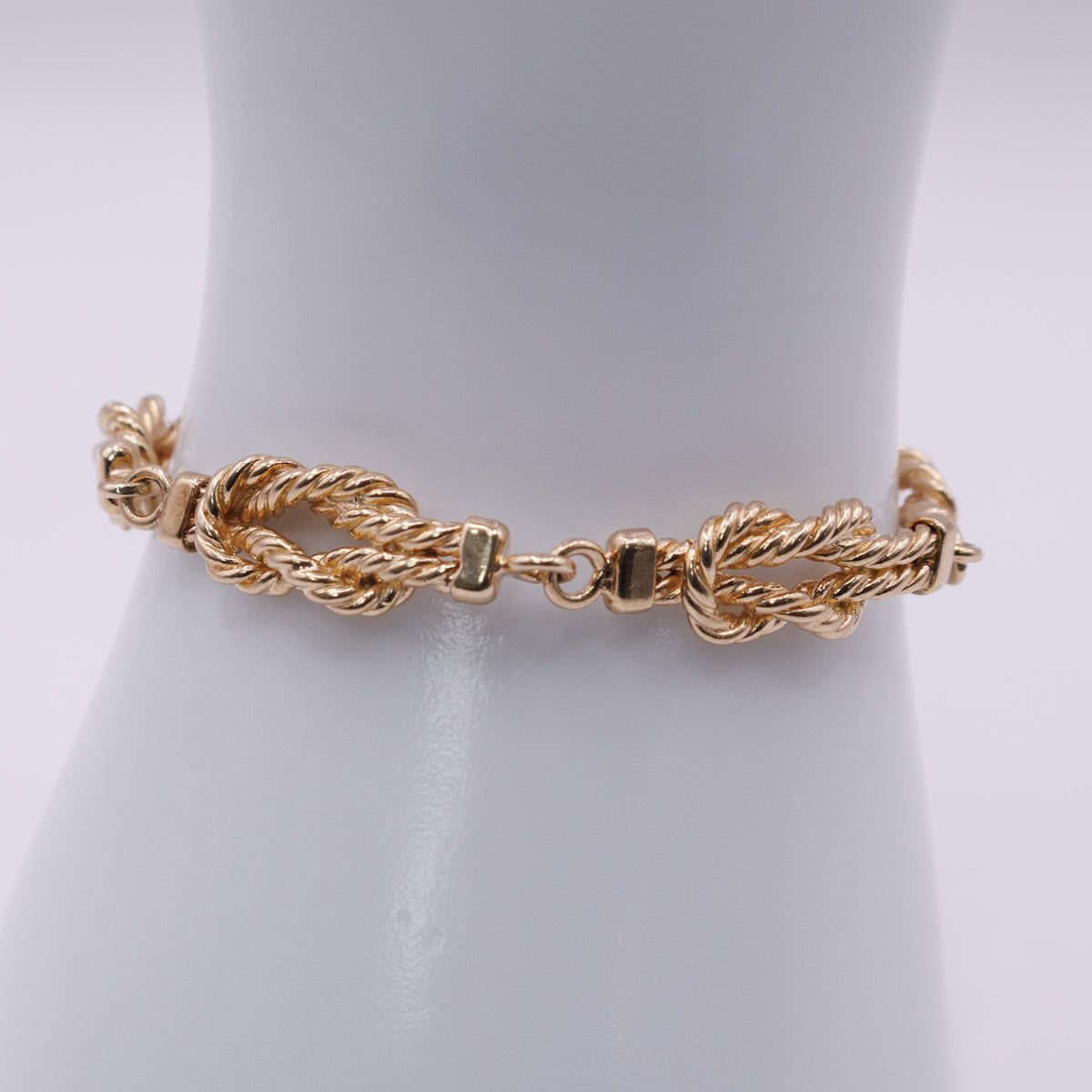 9ct Yellow Gold Twisted Link Bracelet