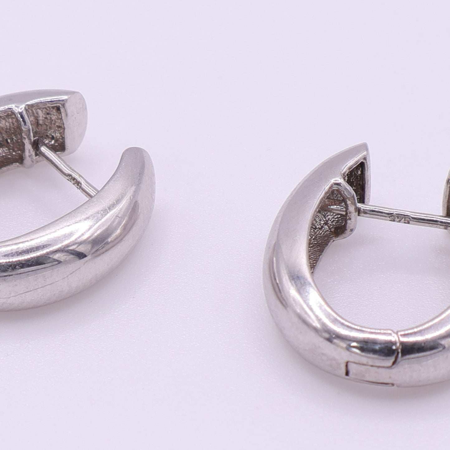 Second-Hand 9ct White Gold Mini Hoop Earrings