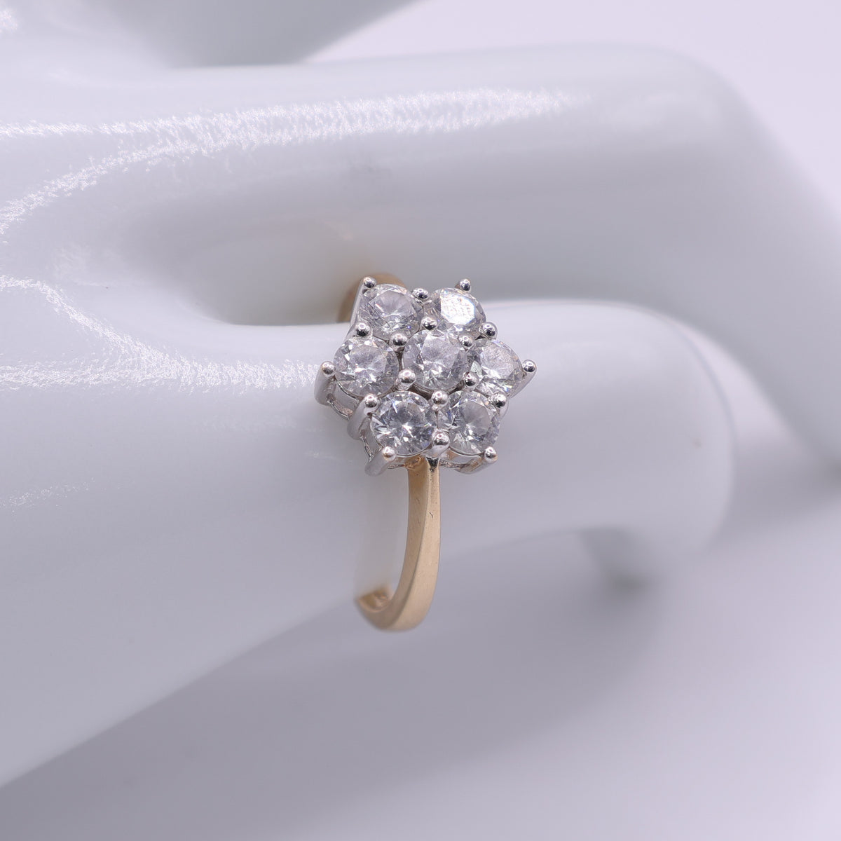 14ct Yellow Gold CZ Cluster Ring