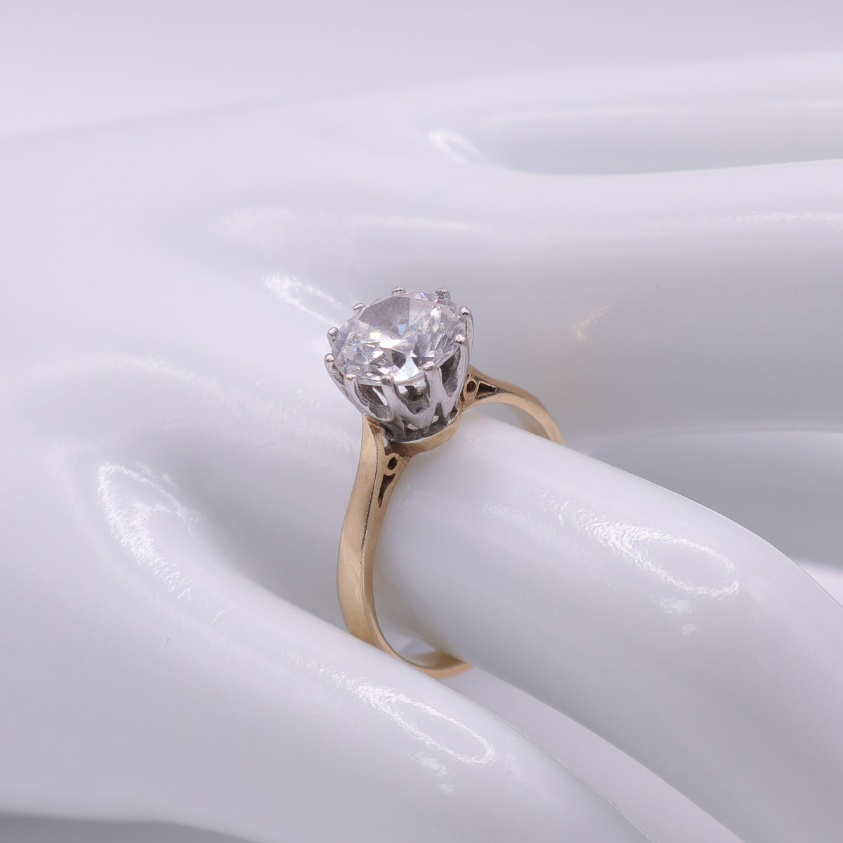 14ct Yellow Gold Raised CZ Solitaire Ring