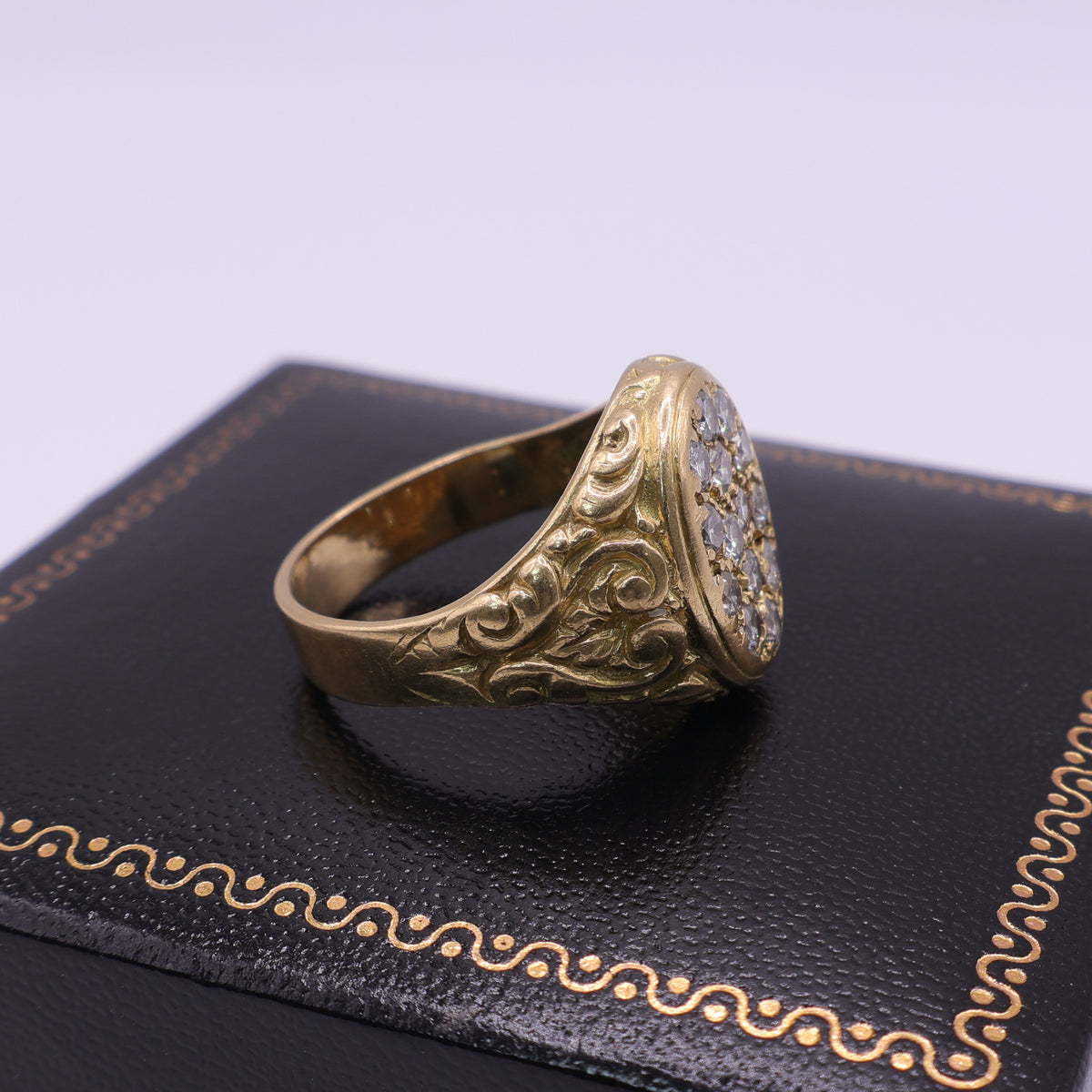 18ct Yellow Gold Gents Diamond Signet Cluster Ring