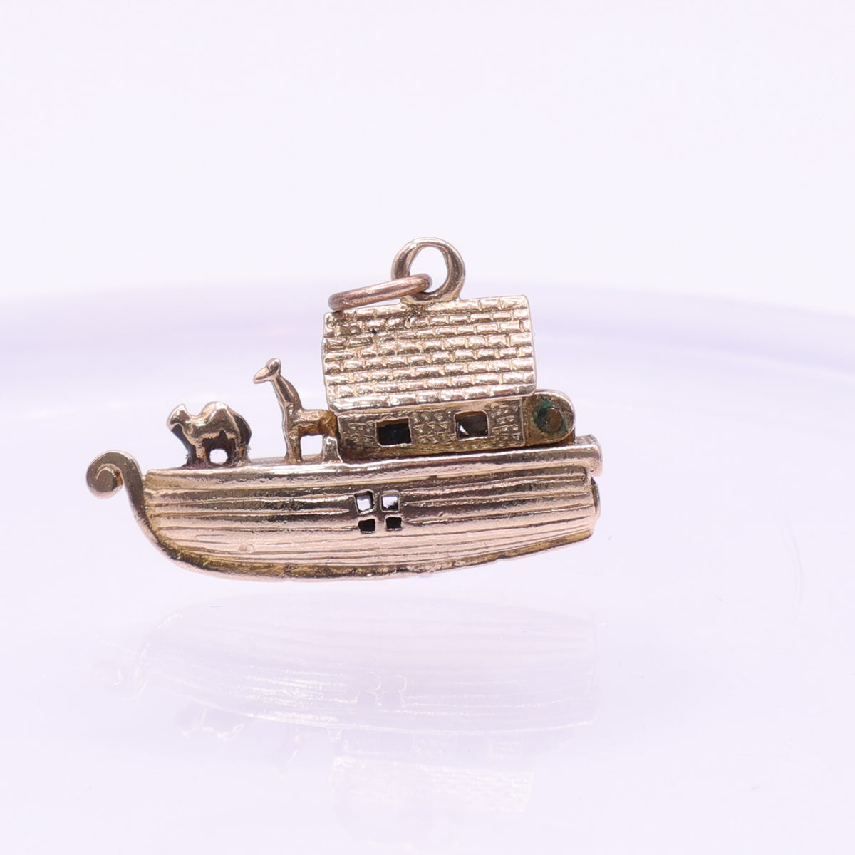 9ct Yellow Gold Noah’s Ark Charm Pendant