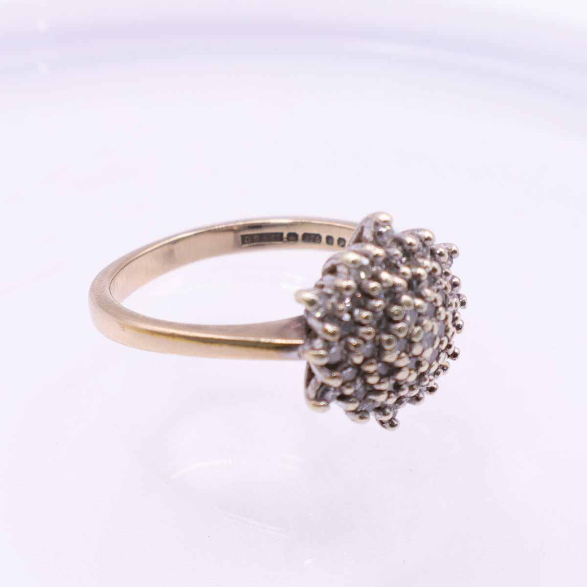 9ct Gold Starburst Diamond Cluster Ring