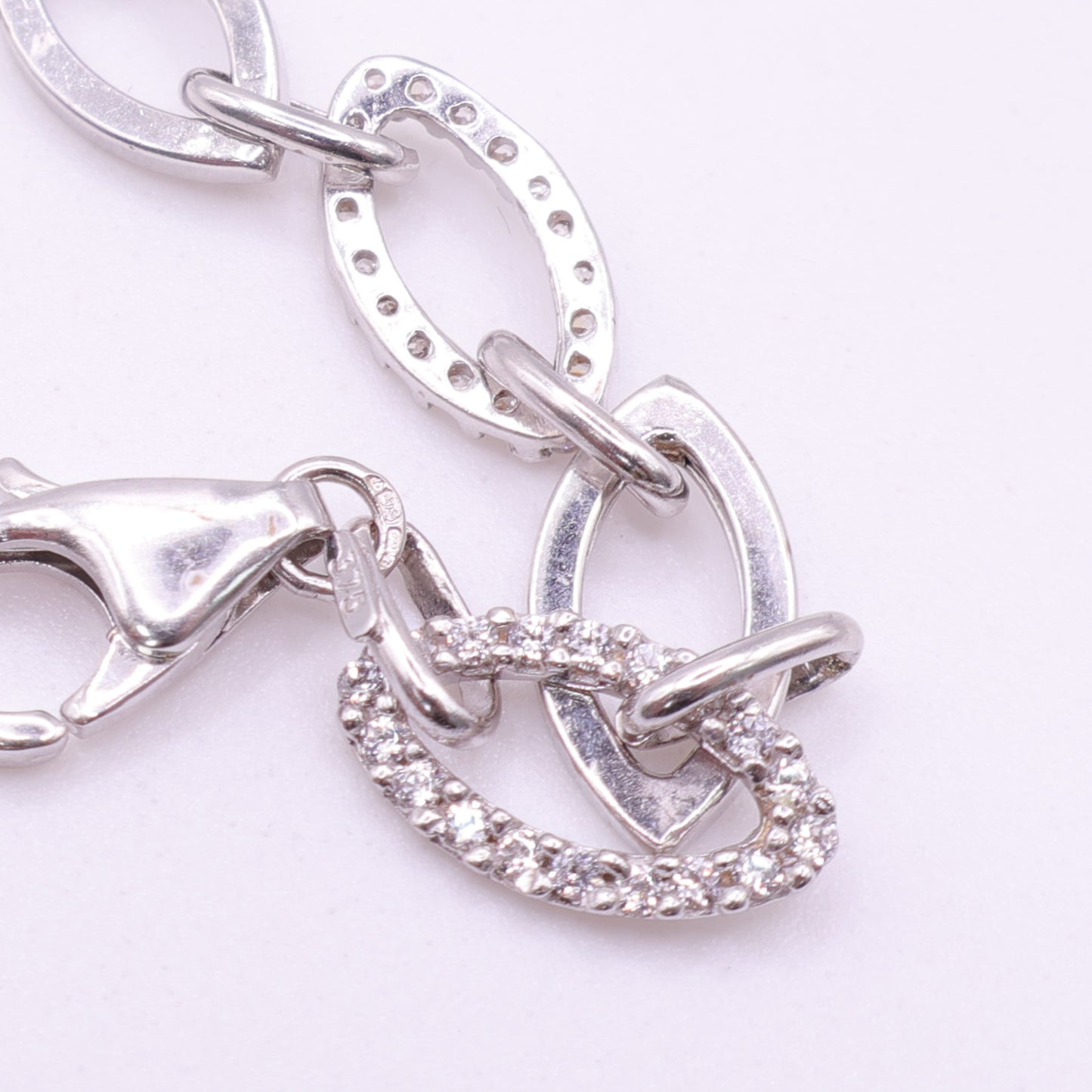 Second Hand 9ct White Gold Oval Link Bracelet with Pavé Set CZ Accents