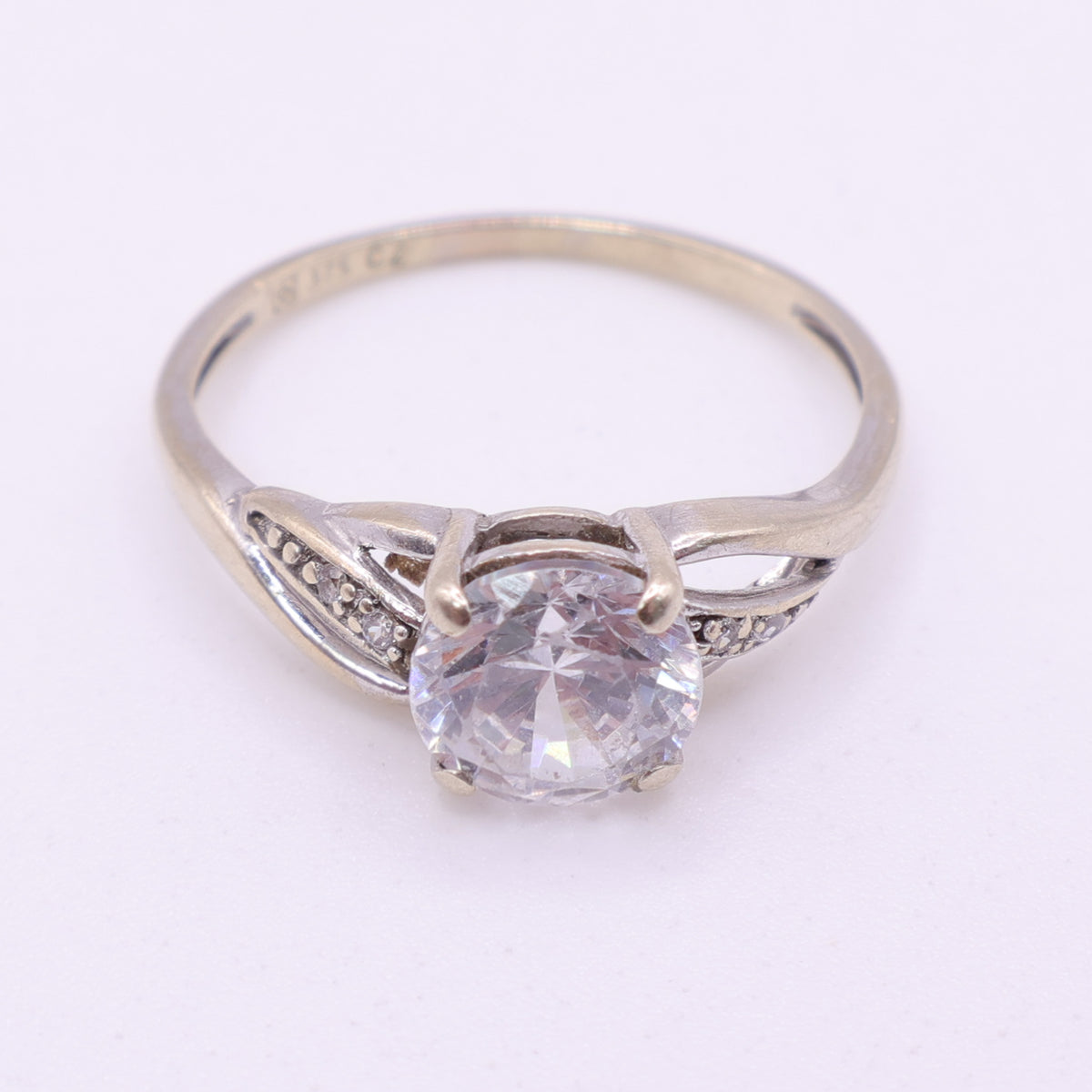 9ct White Gold Cubic Zirconia Set Ring