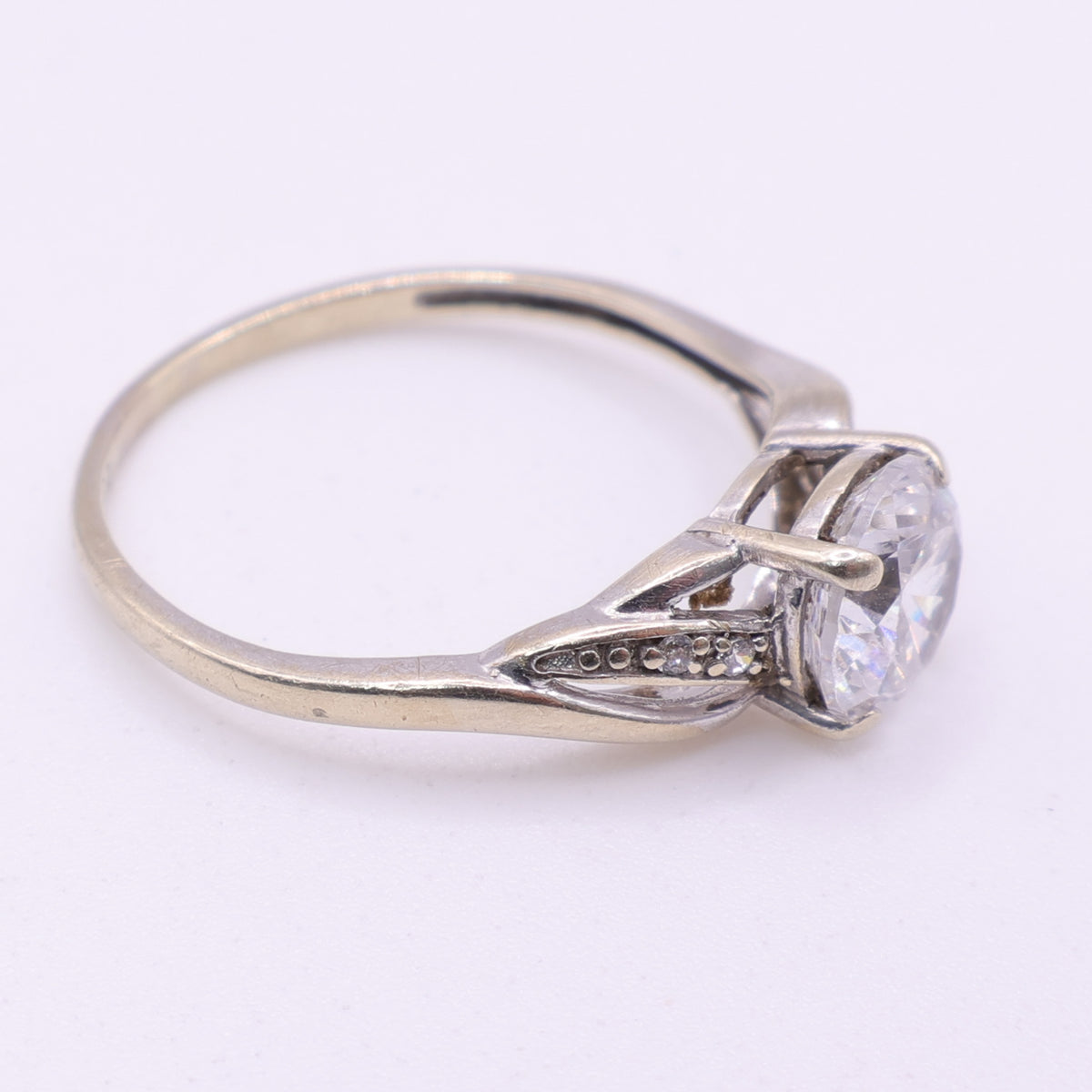 9ct White Gold Cubic Zirconia Set Ring
