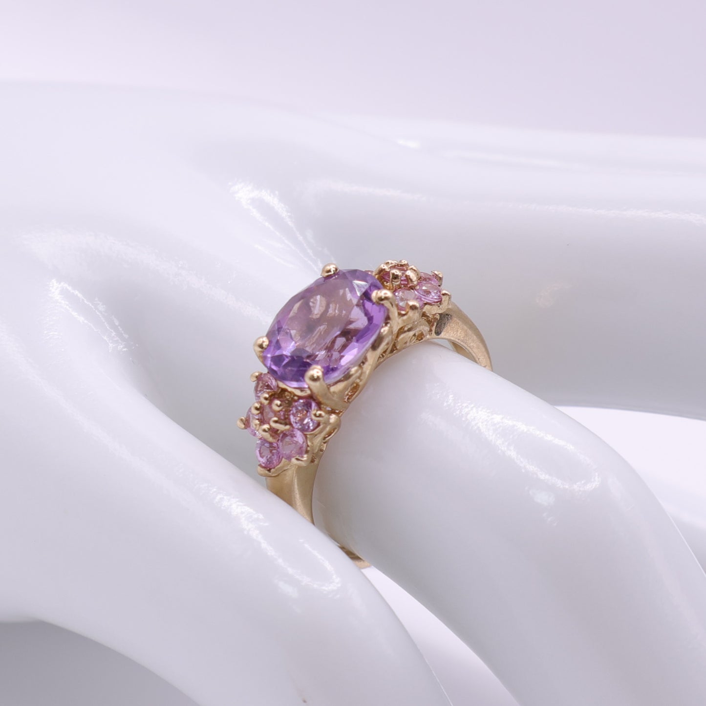 Second-Hand 9ct Yellow Gold Purple & Pink Stone Cluster Ring