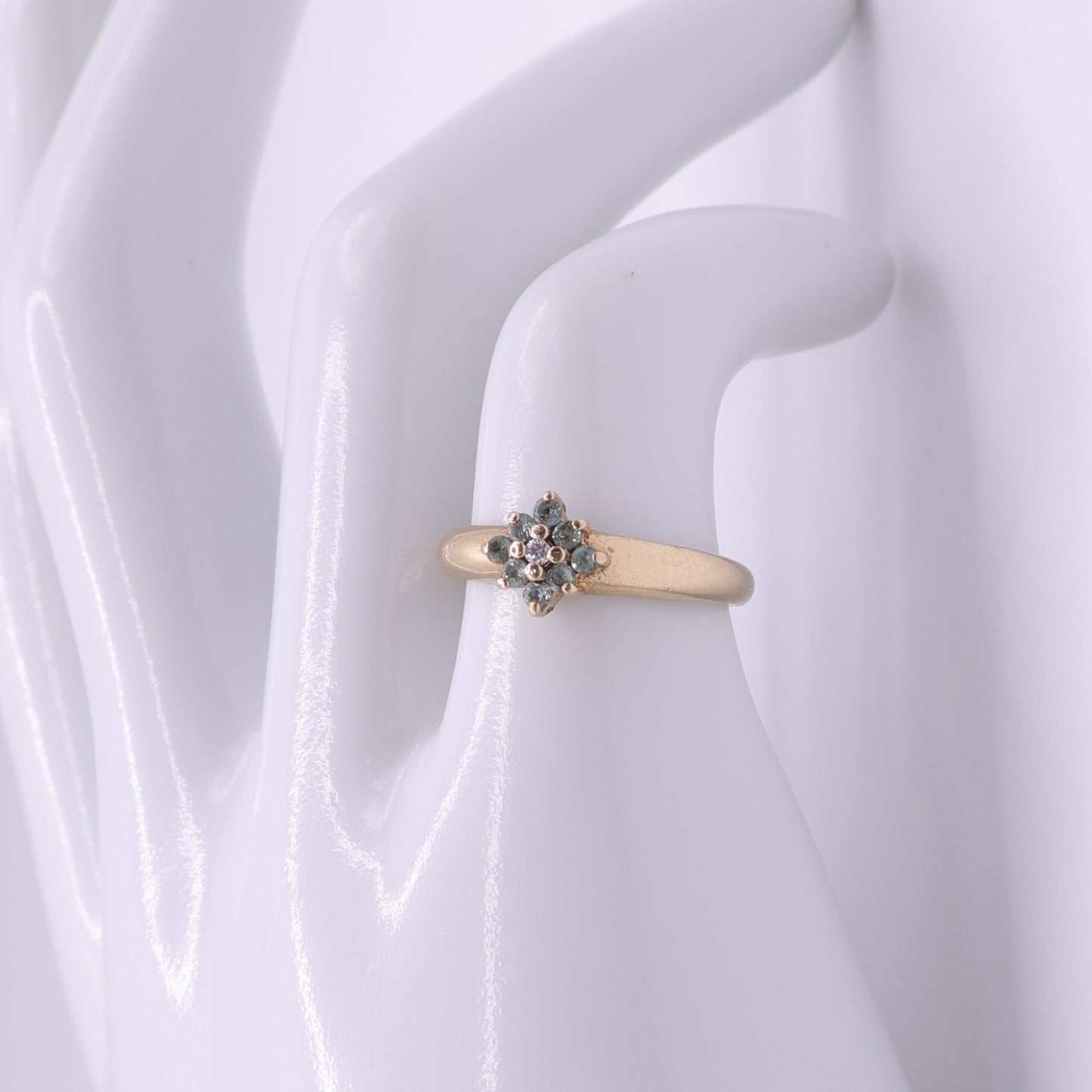 Second-Hand 9ct Yellow Gold Green & Clear Stone Cluster Ring