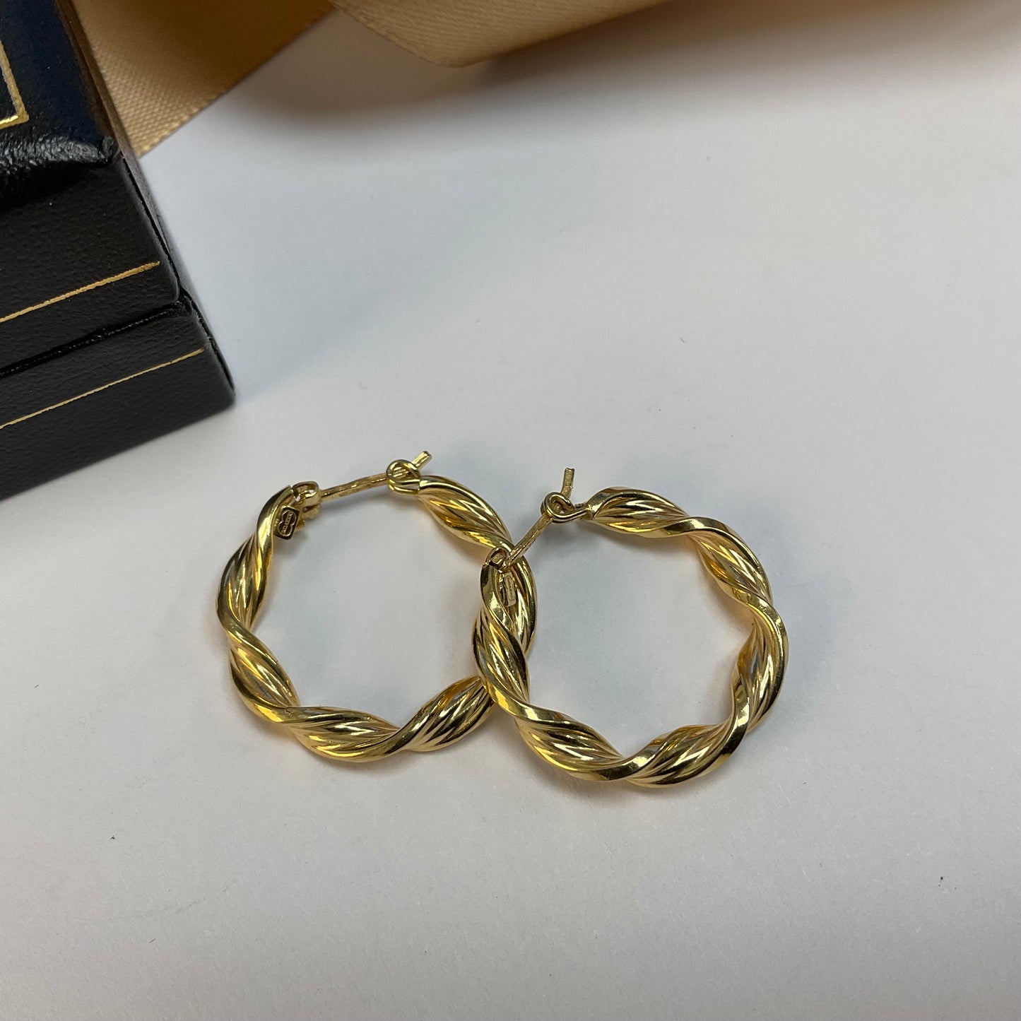 9ct Yellow Gold Twist Hoop Earrings