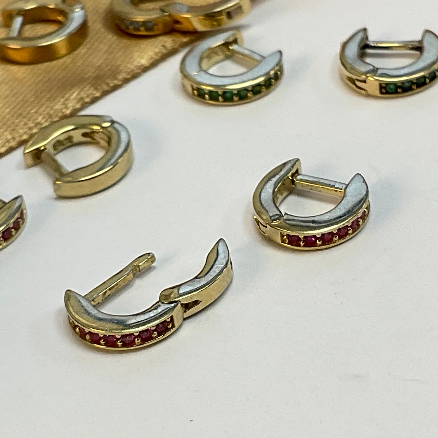 9ct Yellow Gold Earring Cuff - Pink Sapphire - SINGLE EARRING