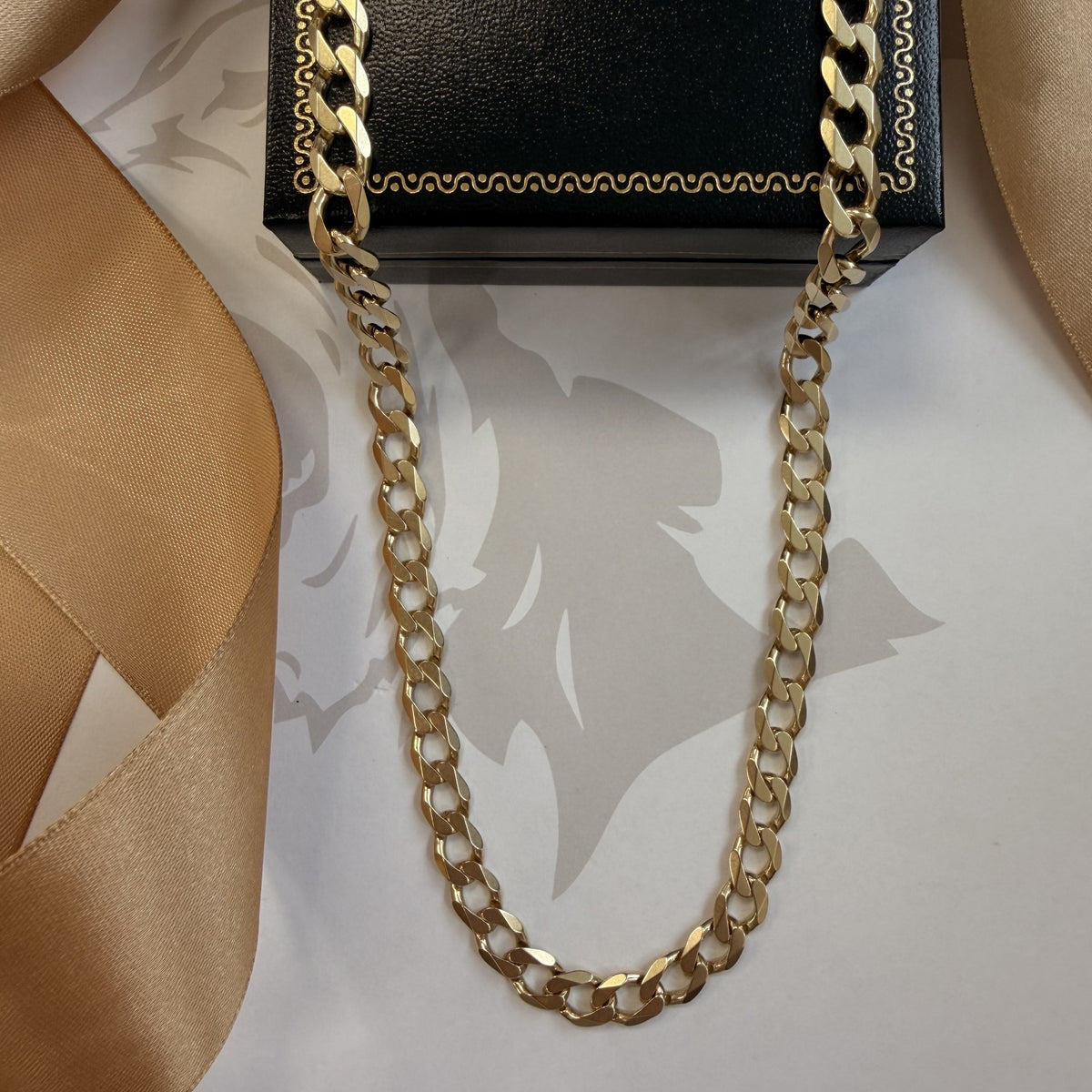 9ct Yellow Gold Curb Chain - 22 Inch