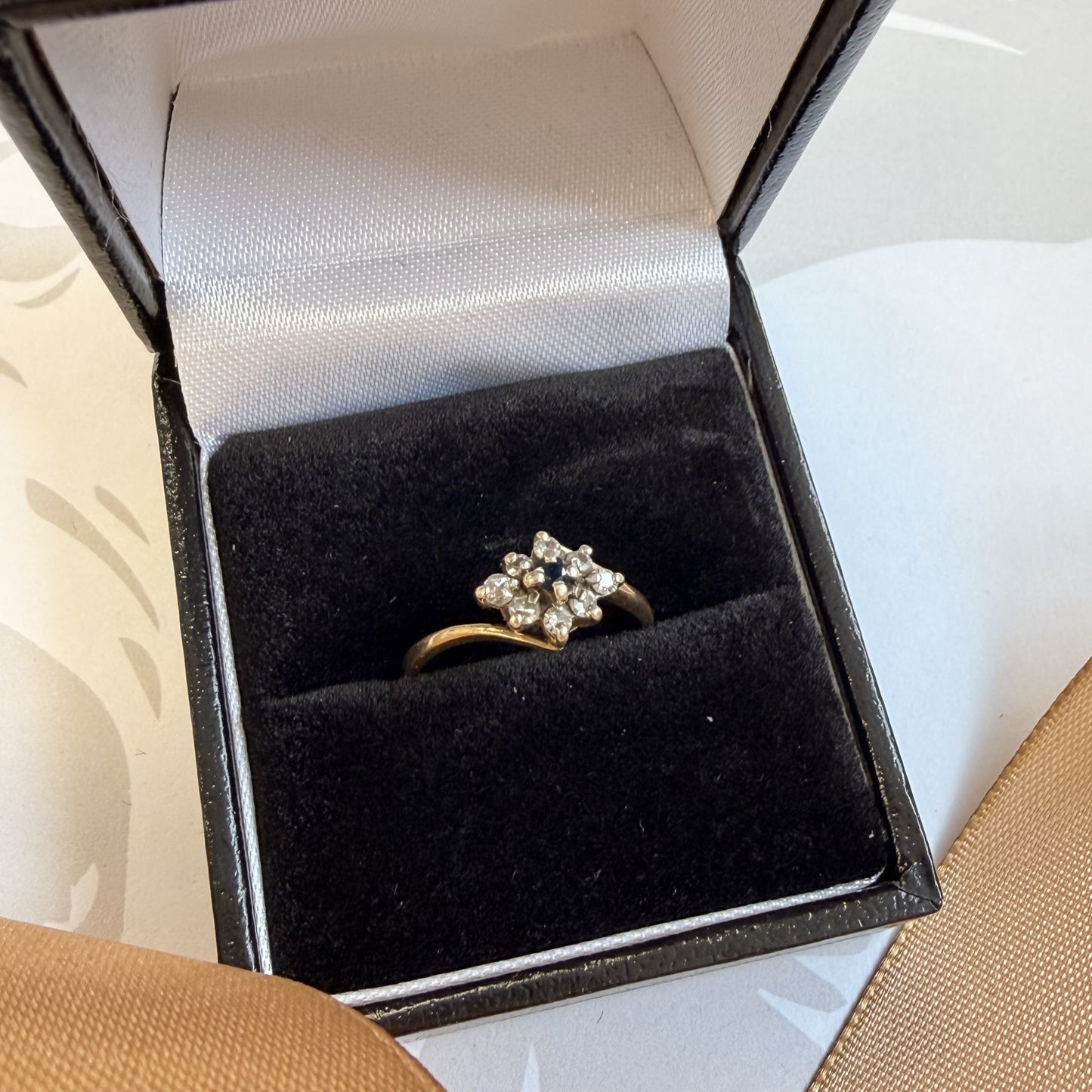 9ct Yellow Gold Floral Cluster Ring